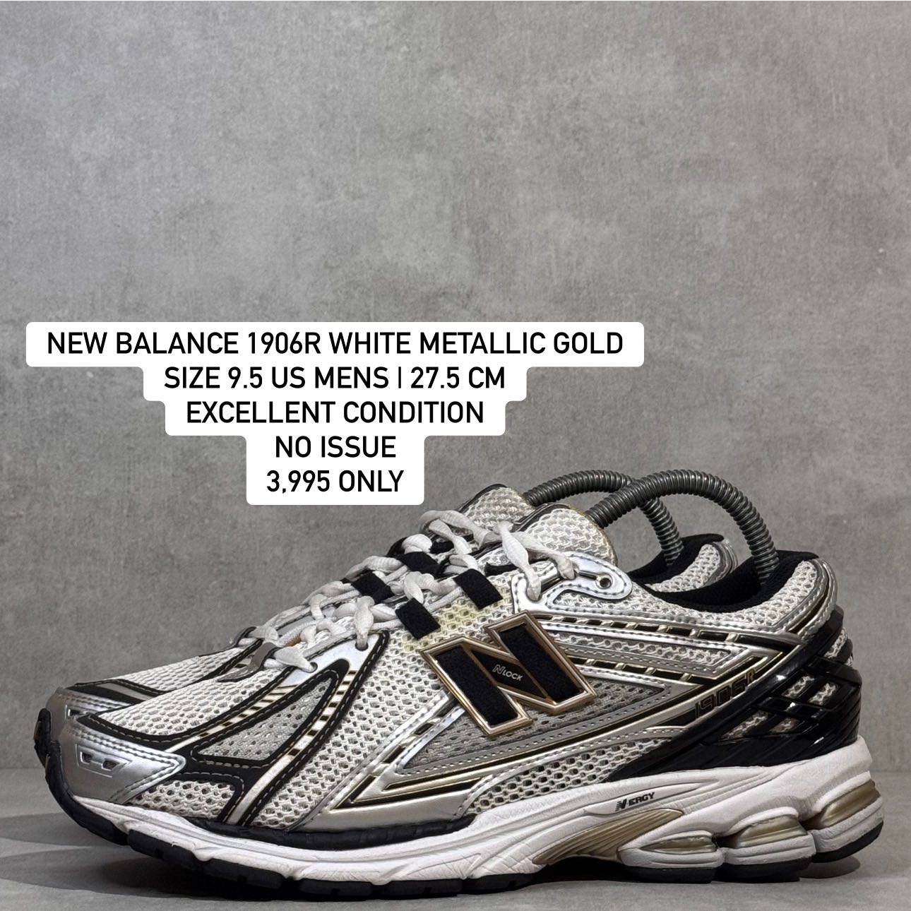 NEW BALANCE 1906W SILVER METALLIC WHITE SIZE 7.5 US MENS 25.5 CM 