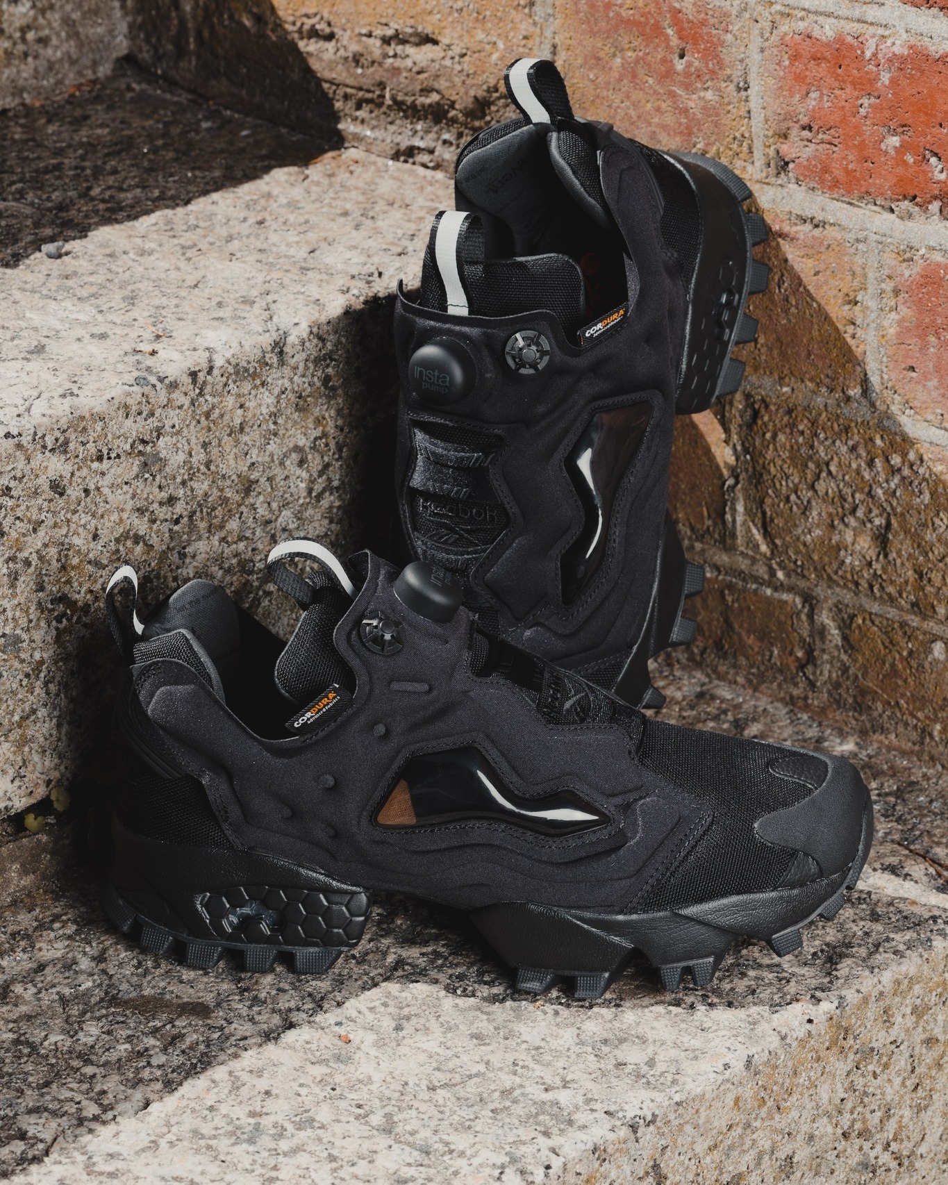 ONLINE NOW! Journal Standard x Reebok Instapump Fury OG - Black