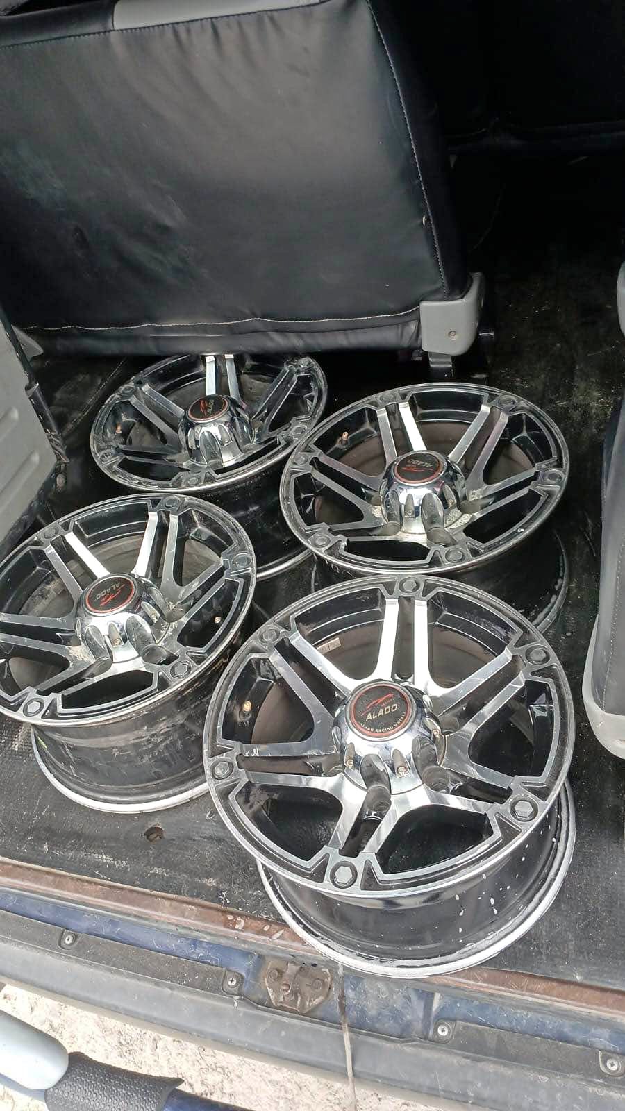 Aros alado 15 de 6 hueco - Car Wheels, Tires & Parts - Nagua, Dominican ...