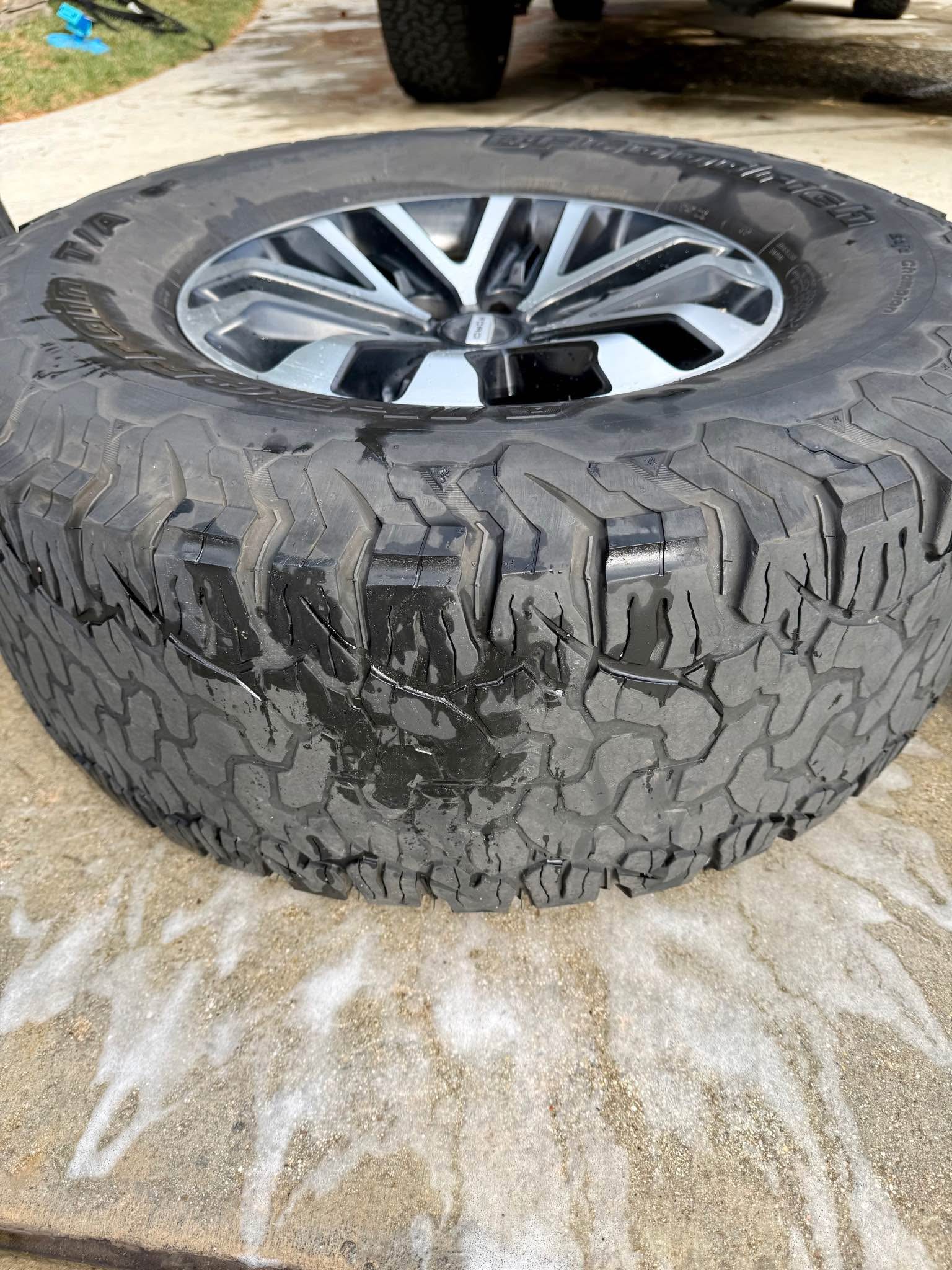 4 x OEM 2020 Ford Raptor F150 Rims / Tires Wheelset 315/70/17 BF ...