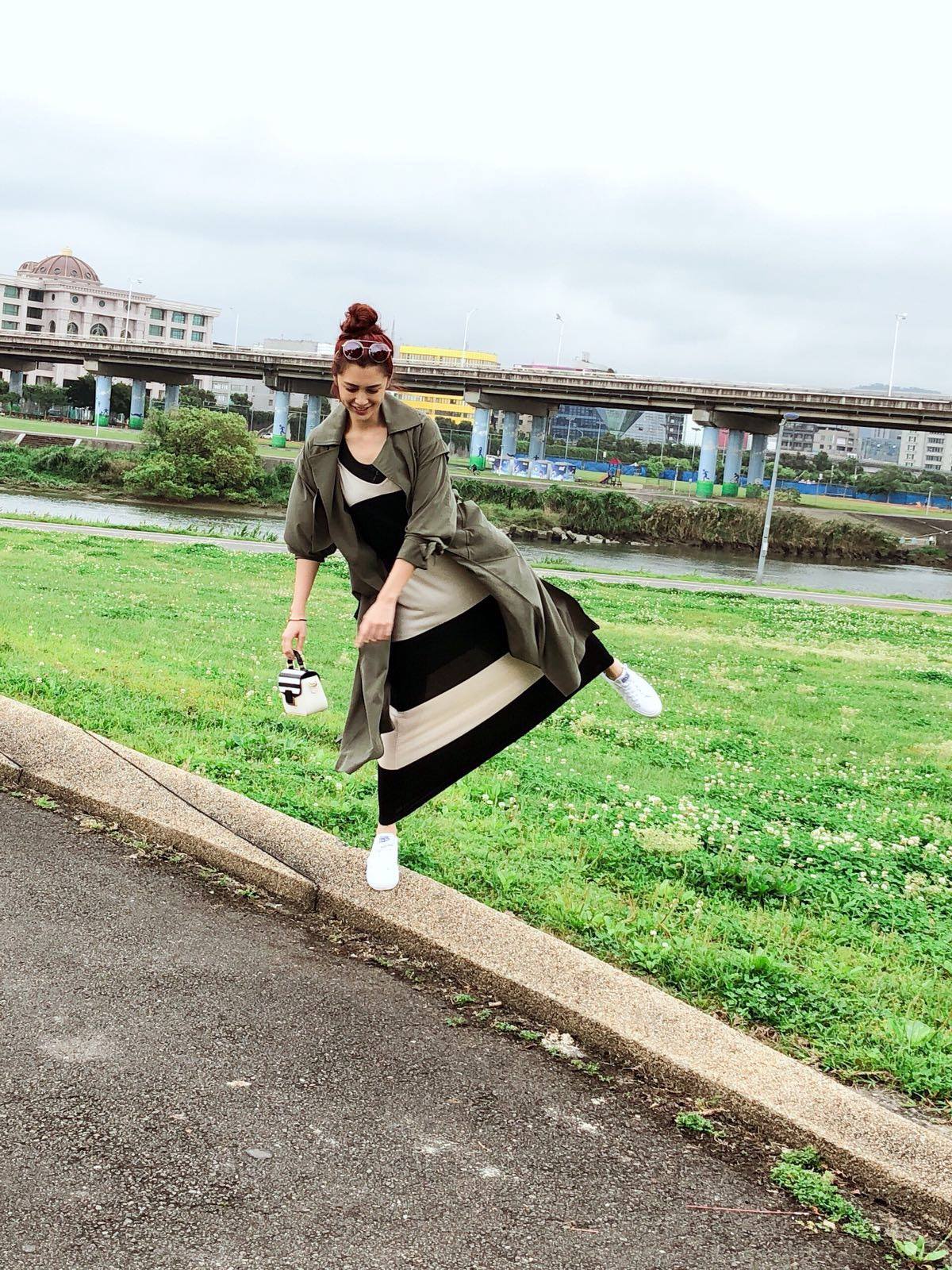 AXES Press – 鏡週刊 劉奕兒... - AXES Apparel X eslite spectrum | Facebook