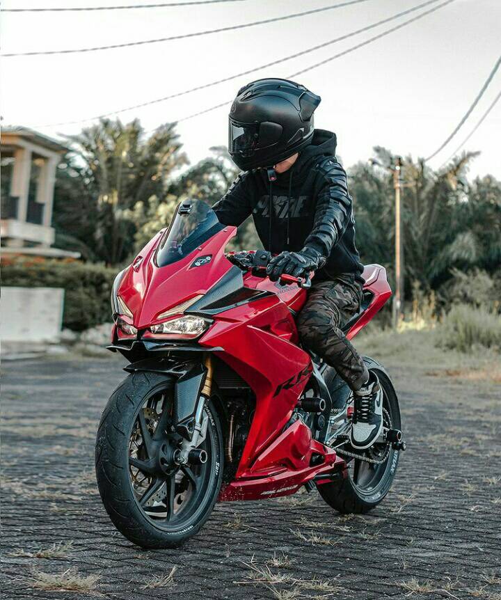 Asian version of Honda CBR250RR 2-cylinder