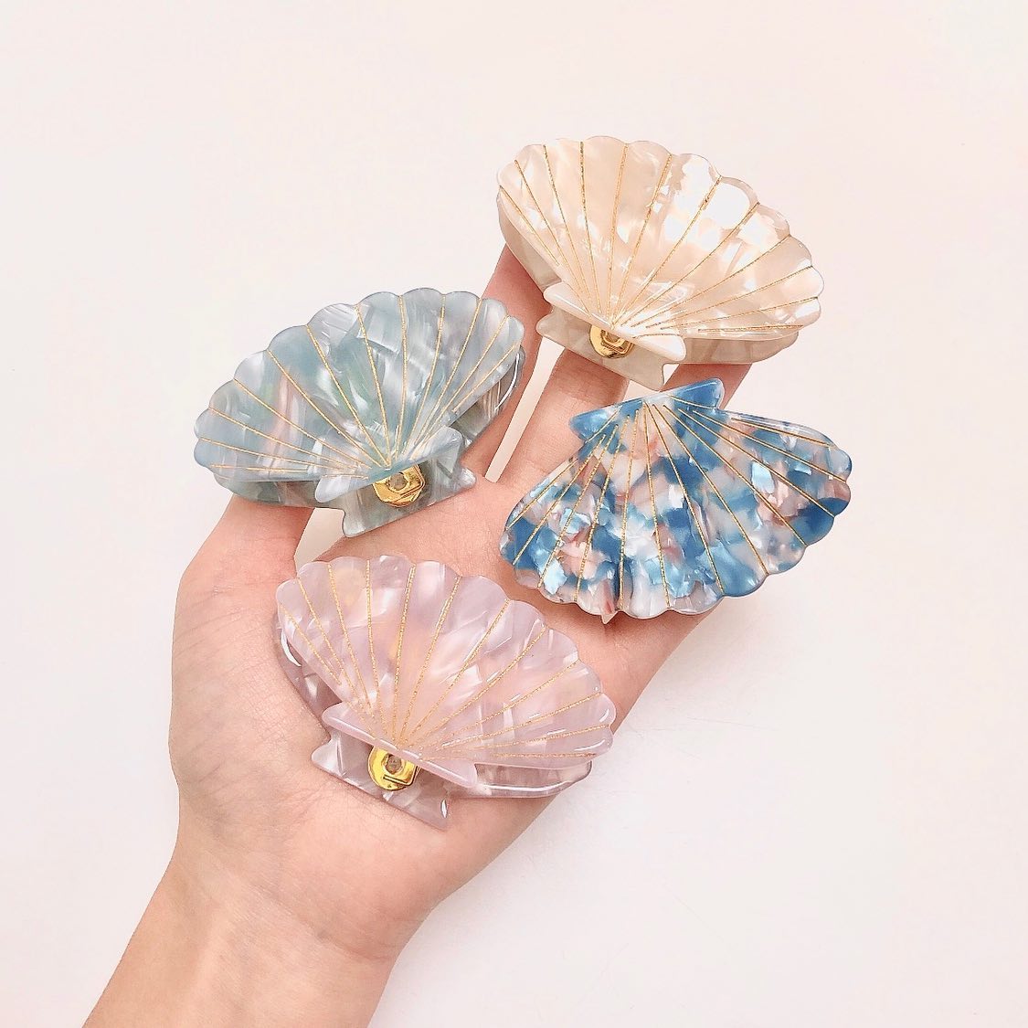 Cocomolo - 🌊🤍🐚🌊🤎💙 . . . . . . . #cocomolo #90s... | Facebook