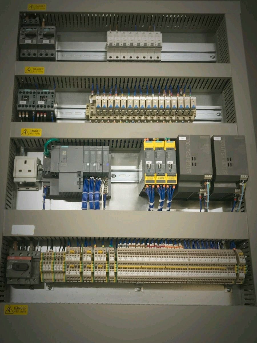 SIEMENS panel board... - ETS Automation & Engineering Ltd.