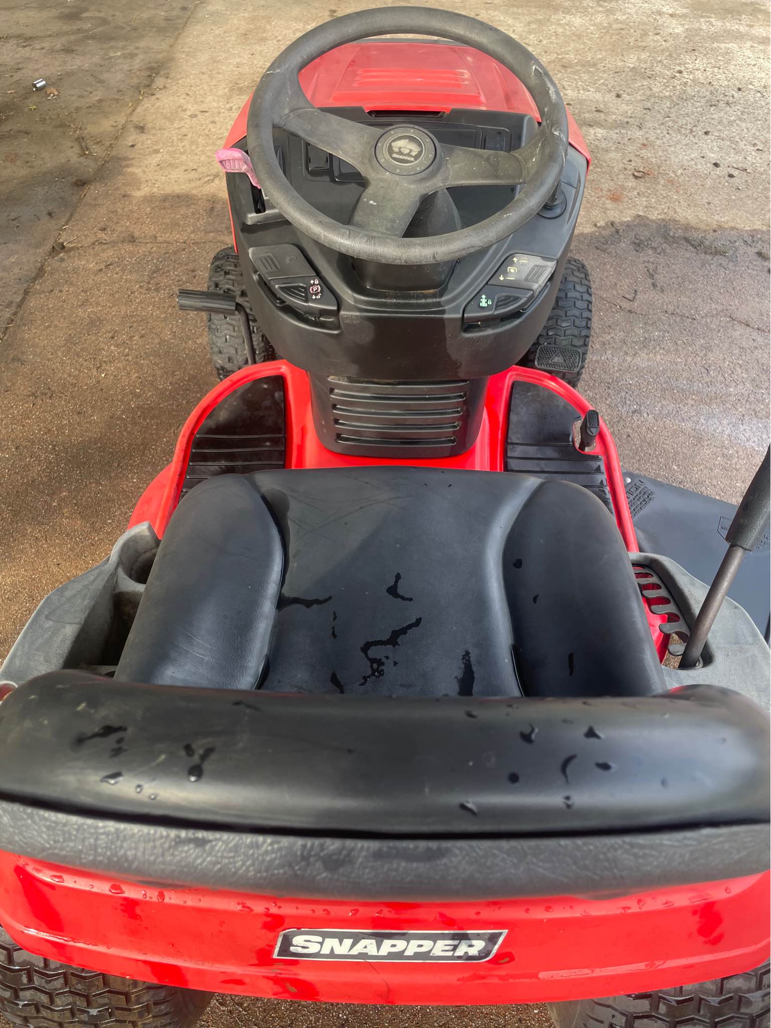 Snapper SPX Riding Lawn Mower – Runs Great, Ready to Mow $1,000 OBO Can ...