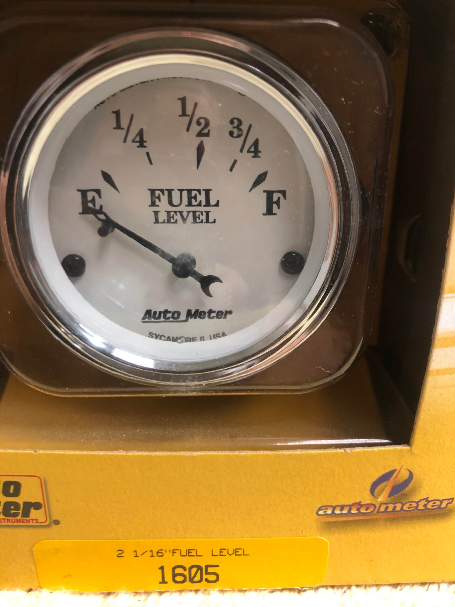 John Deere AUC15402 Hour Meter With Fuel Level Indicator – OEM, Brand New