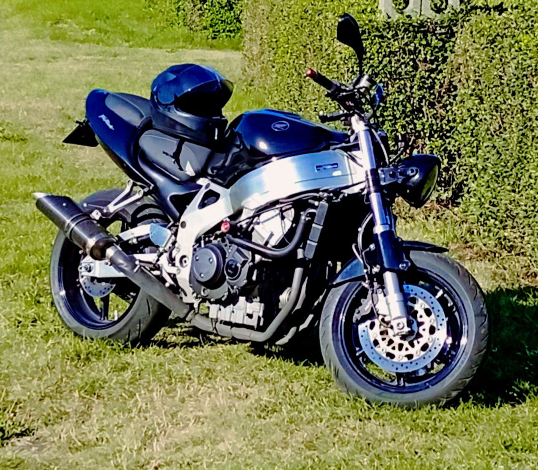 CBR919rr fireblade 🏴‍☠️🖤 '96