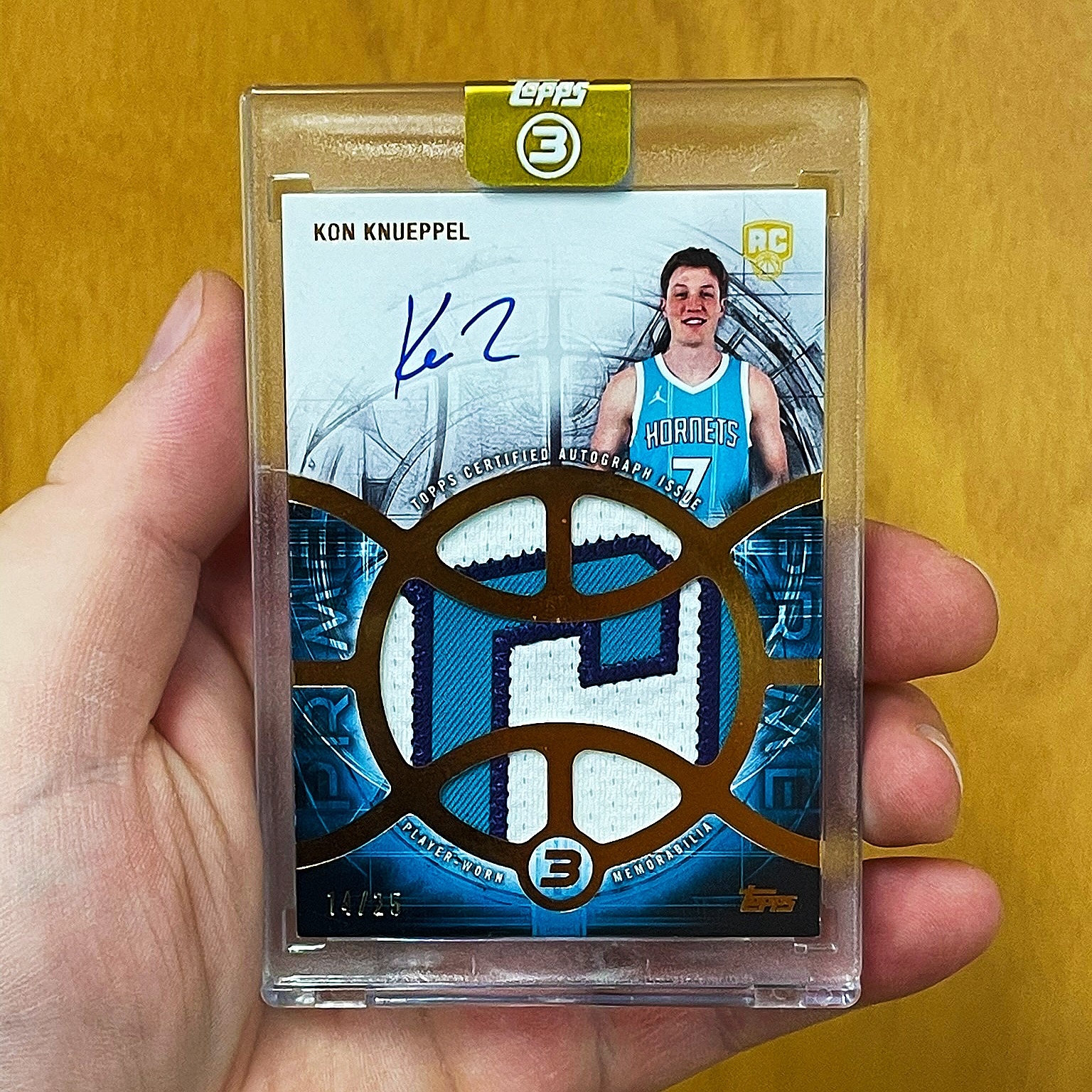 We pulled a 1/1 Kon Knueppel for a customer on @Topps Midnight 