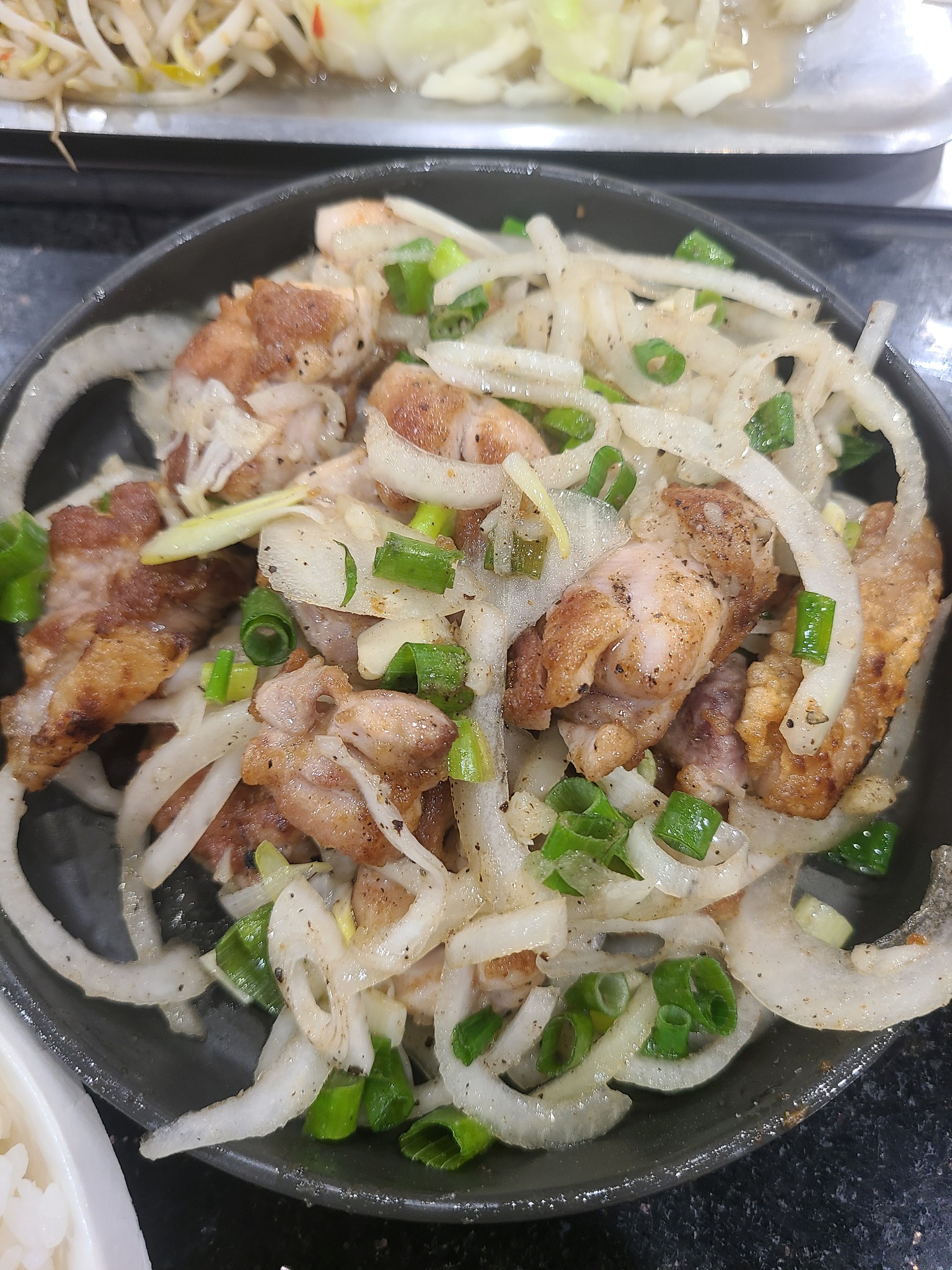 逢甲瘋夜市 - 浪人鐵板燒 逢甲店~ 地址：福星路570號 這家的前身也是鐵板燒~ 改了名， 是連鎖的，... | Facebook