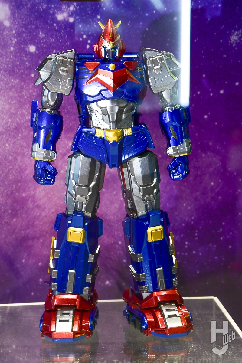 YOLOPARK's AMK Pro Series Voltes V Legacy model kit