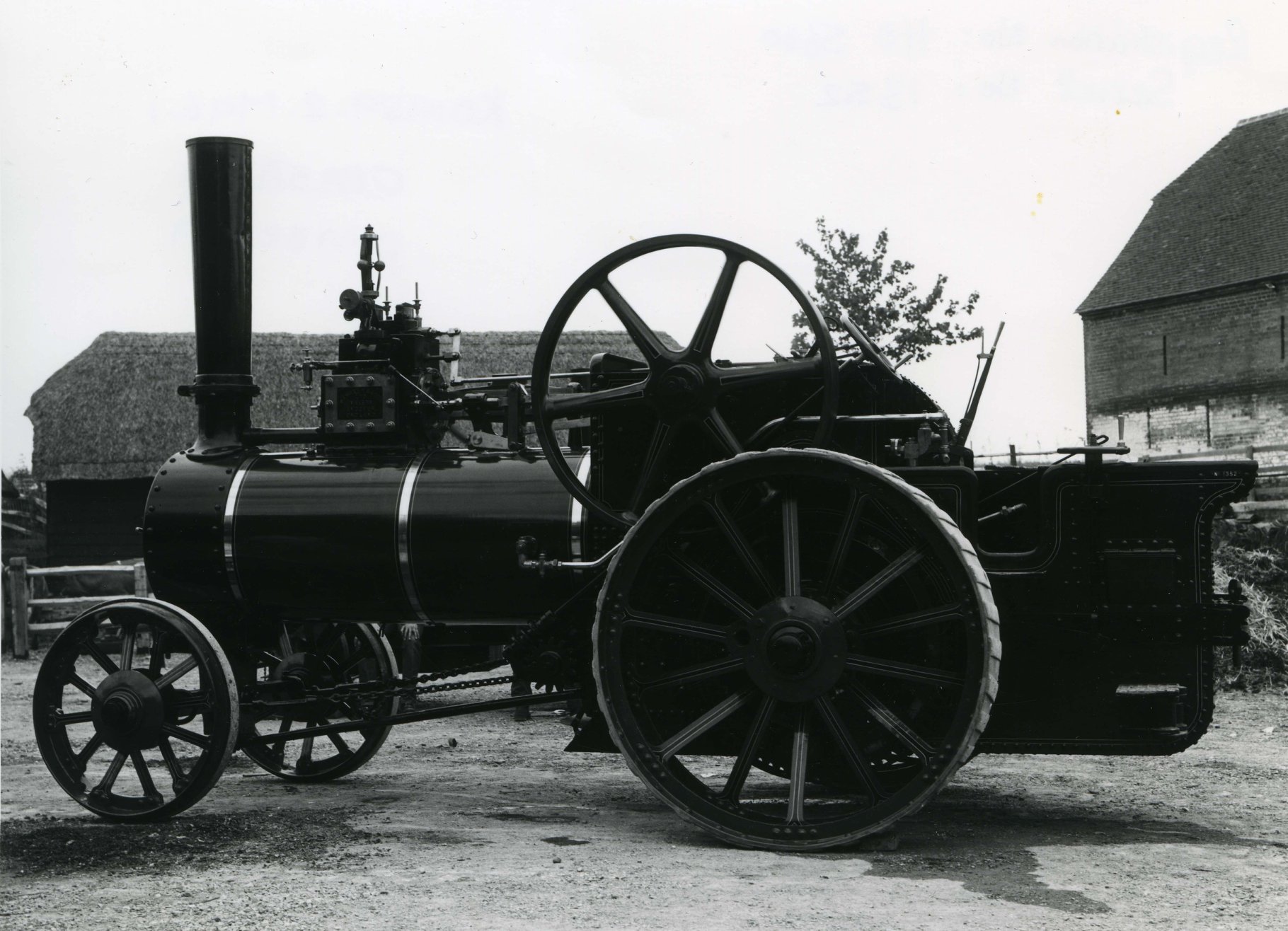 A Tasker and Co. traction... - Transport In Old Photographs | Facebook