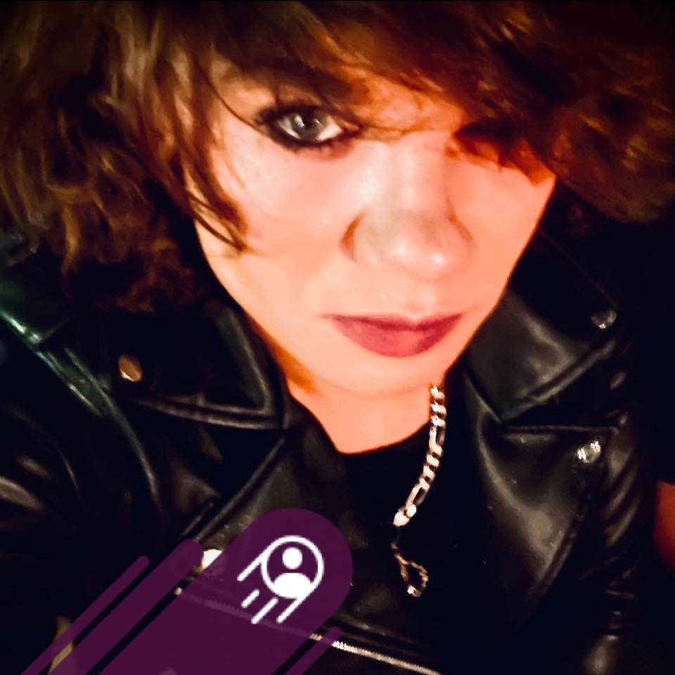 Nikki Raven Waldron