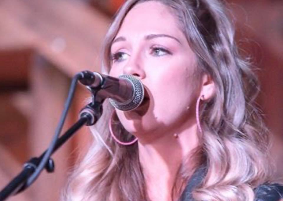 Heather Rayleen Live