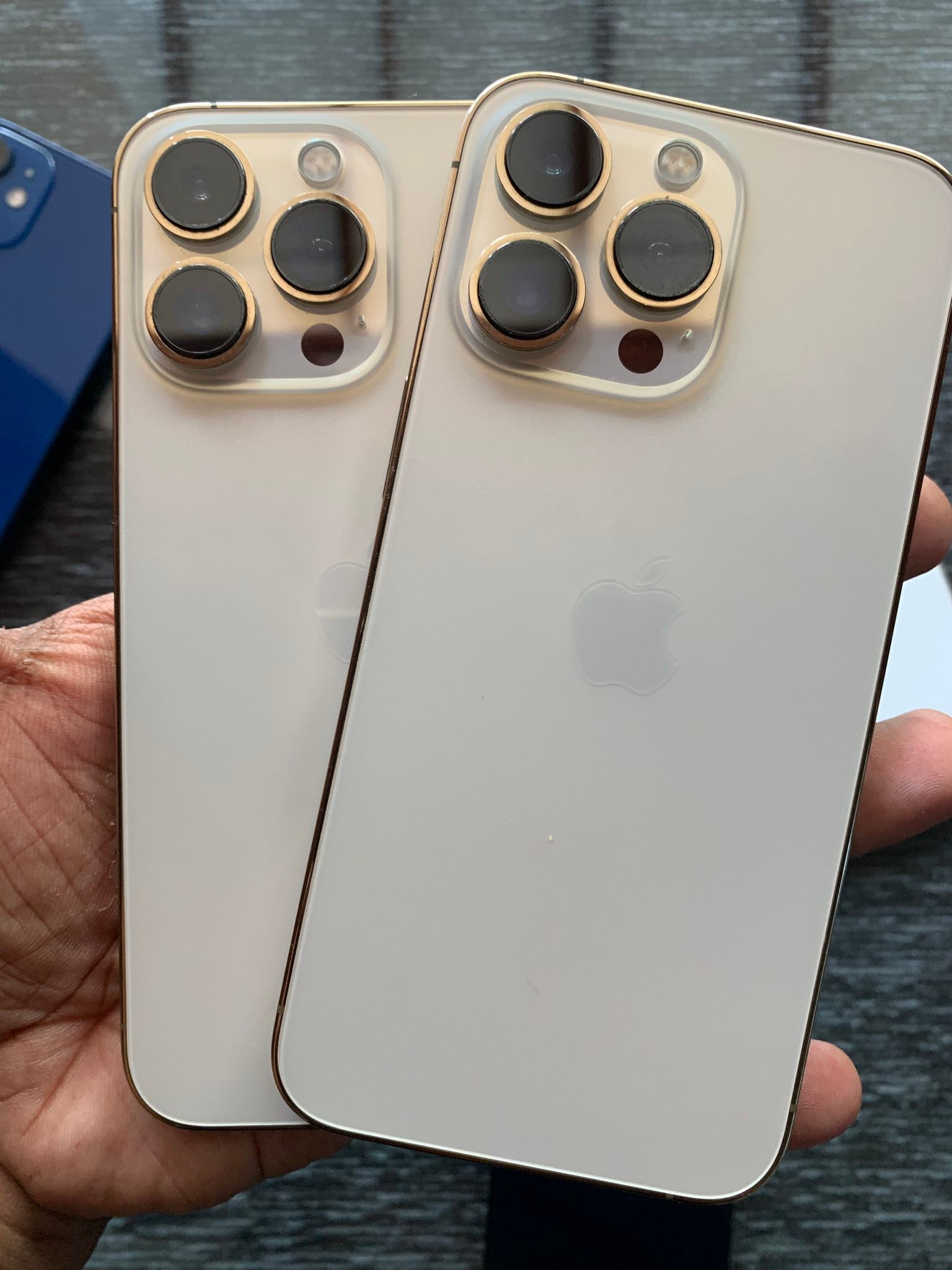 Apple iPhone 13 Pro 512GB Gold Condition 99% Battery health 95 