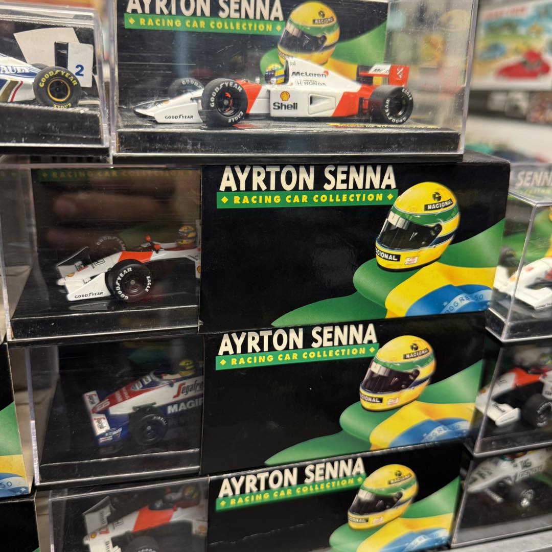 Racing Car Collection Ayrton Senna F1 Minichamps Scala 1:43