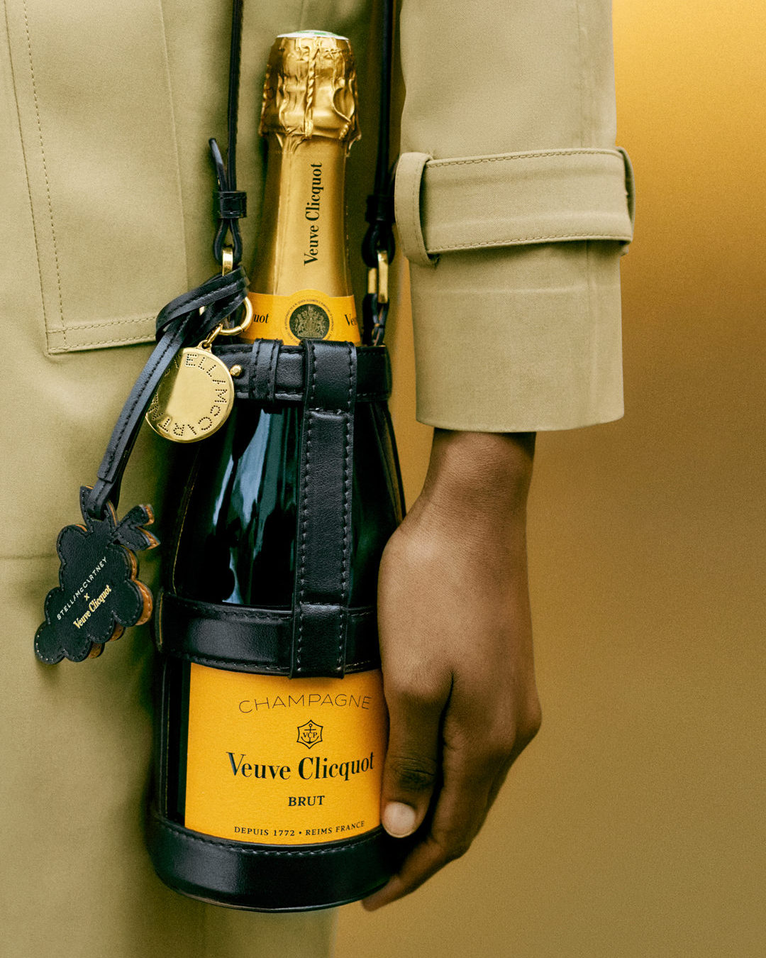 24Bottles x Vivienne Westwood We teamed up with the iconic fashion