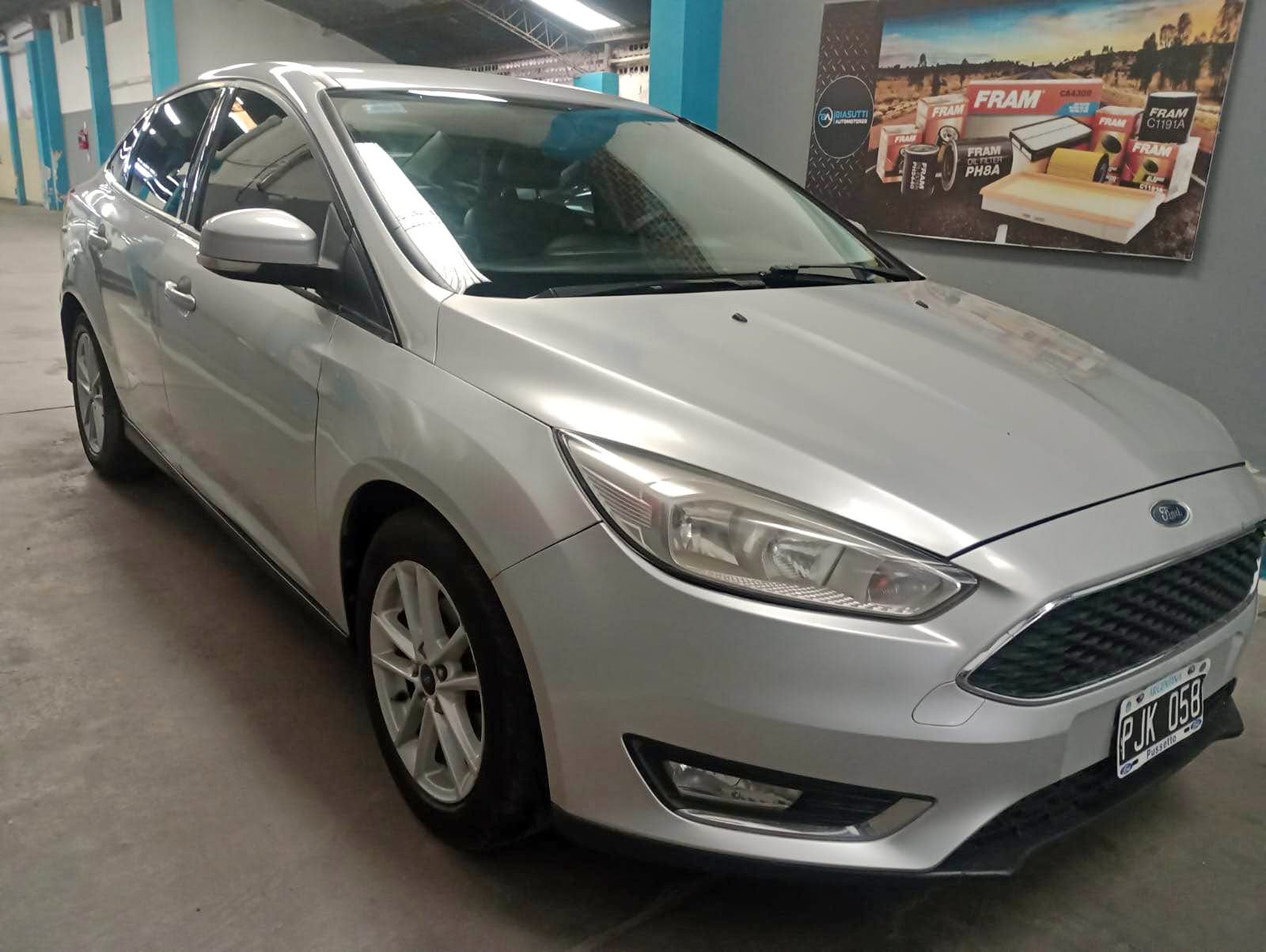POR URGENCIA VENDO FORD FOCUS 2017, $ 13.800.000 - Cars & Trucks ...