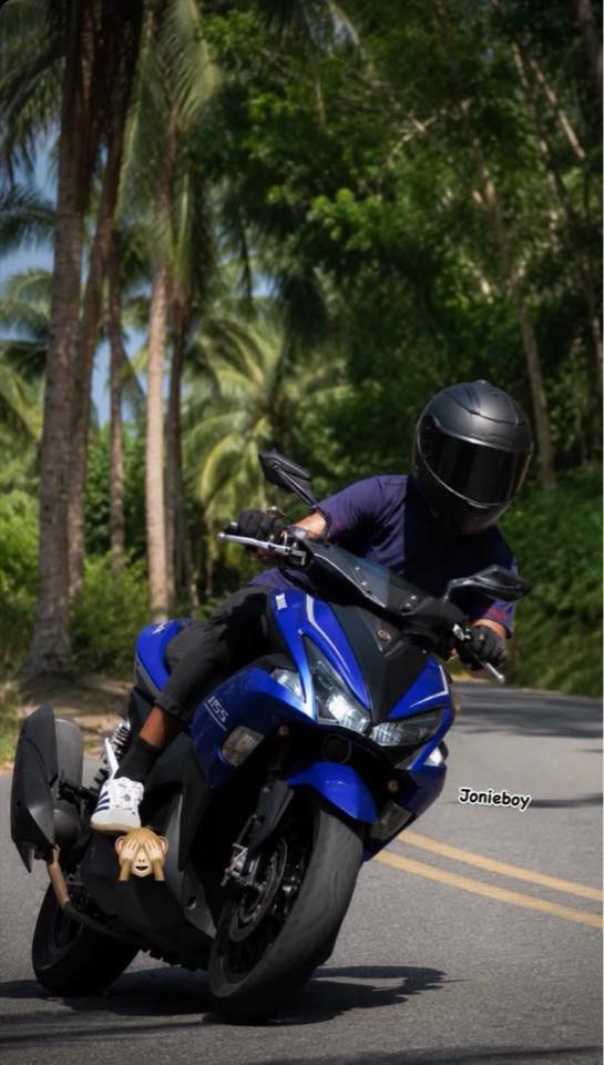 Only in the Philipines. | Jonie Colames | Facebook