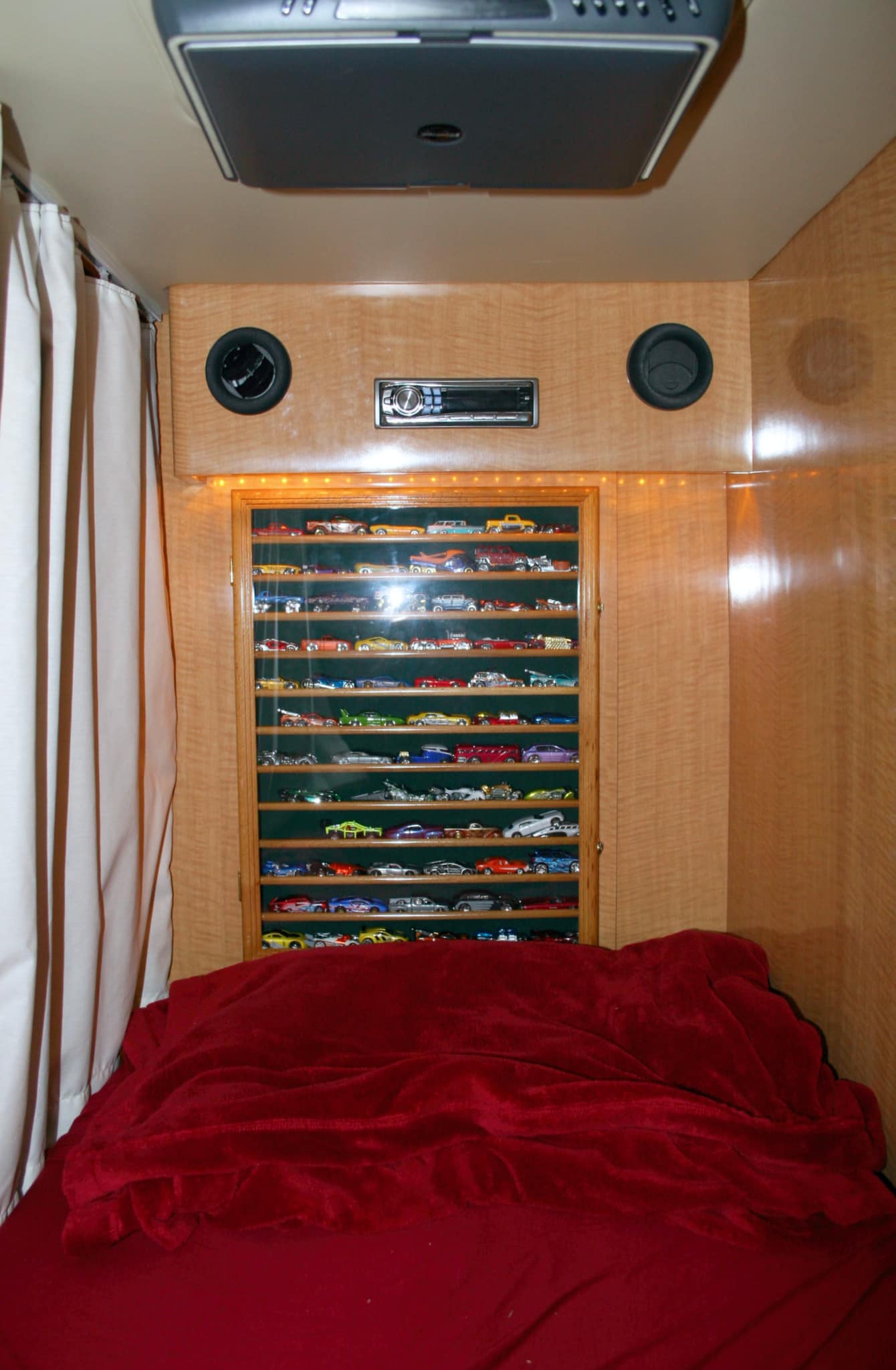 Creative Mobile Interiors... - Creative Mobile Interiors