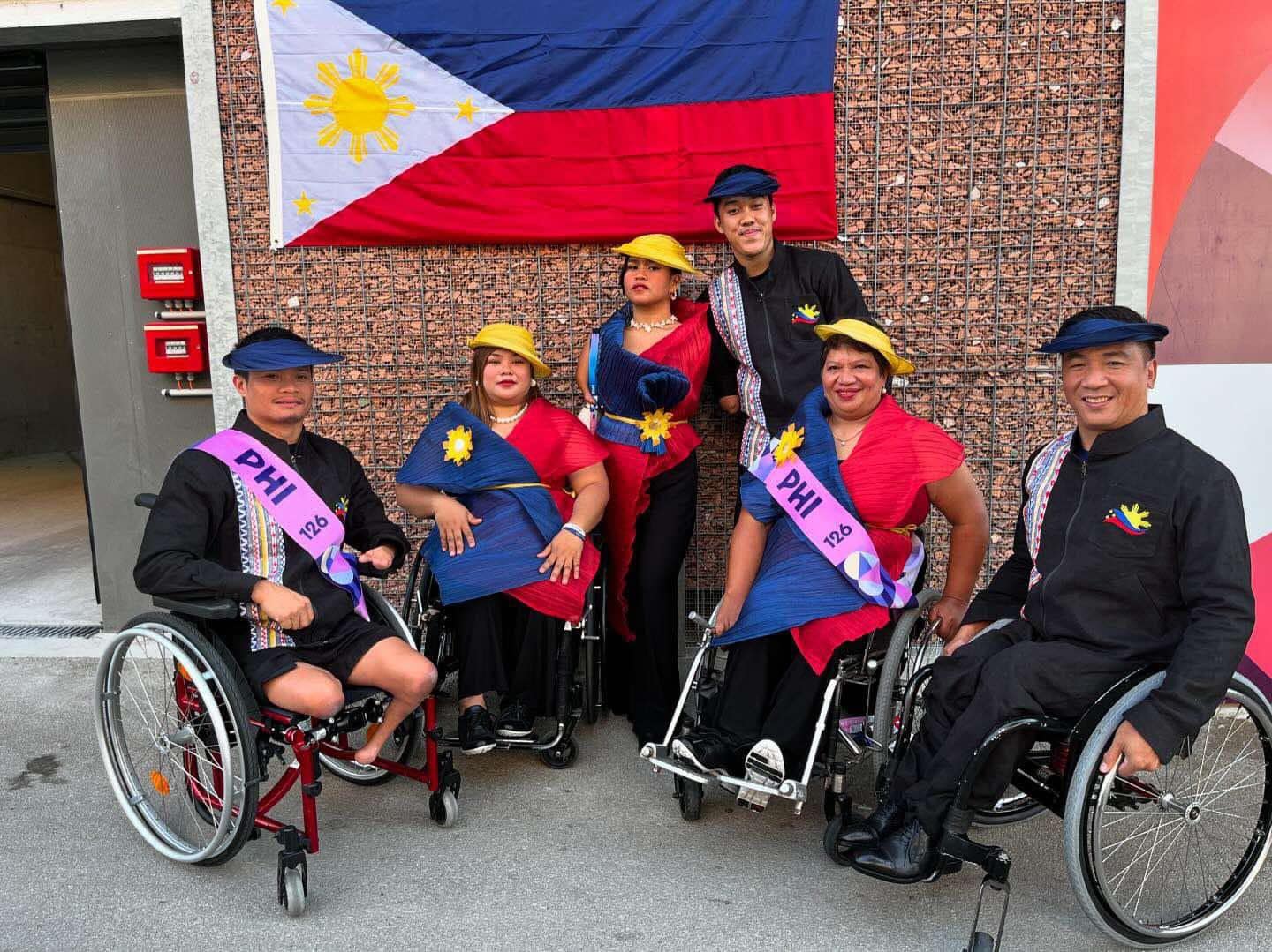 News5 - LABAN, PILIPINAS! 🇵🇭 Ilang kuha ng Pinoy Para...
