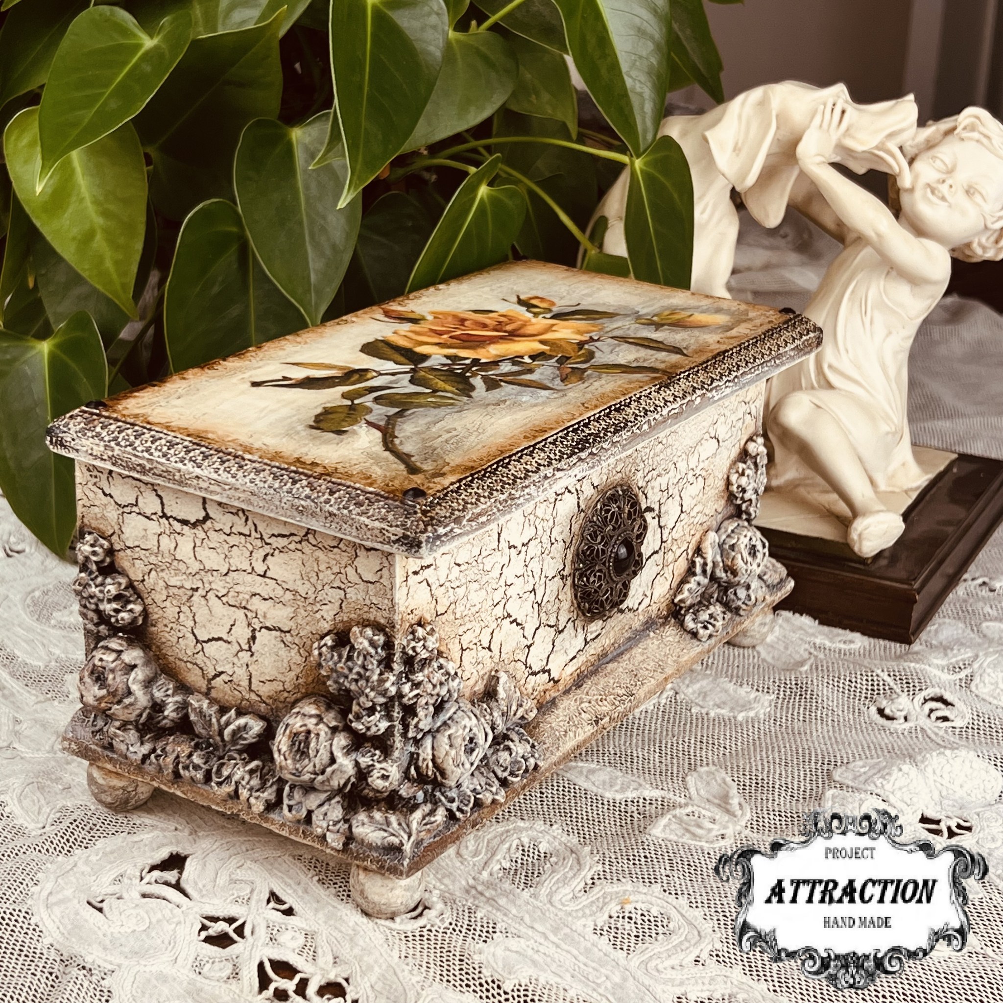 Vintage box with yellow rose and stone decoration