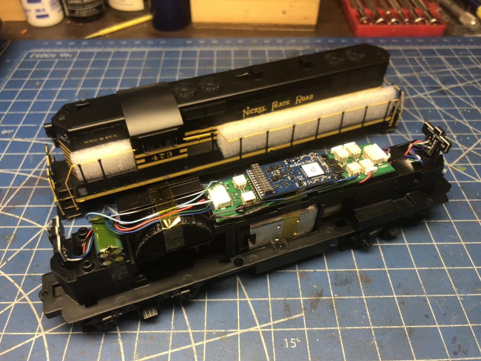 Soundtraxx - 885004 - Tsunami 2 TSU-1100 4-Function Sound Decoder, Baldwin and Other Diesel - Spring Creek Model Trains
