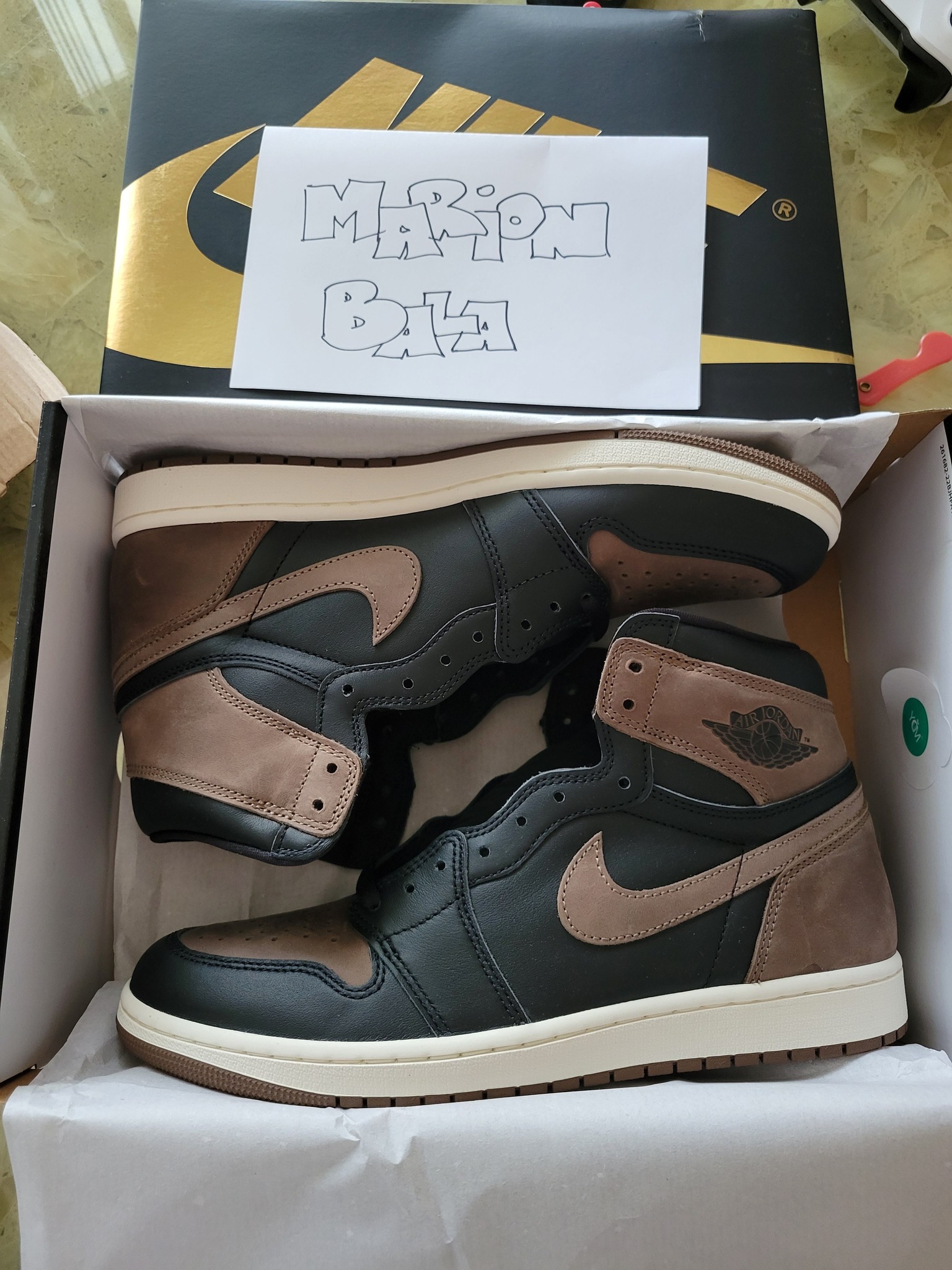 Nike Air Jordan 1 Retro High OG Brotherhood 2500.- รวมส่งครับ