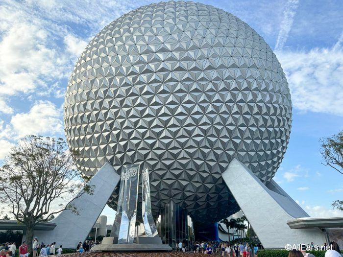 AllEars.Net - 🏗️ Ever wondered why there’s an abandoned attraction ...