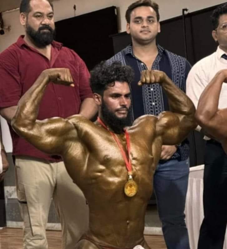 ابن تاج خان Ibne Taaj Khan