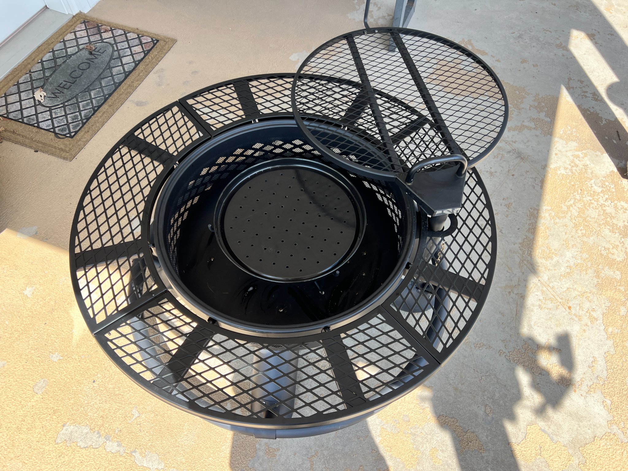 Firepit Master Forge Rancher 47.24-in - Fire Pits & Chimineas ...