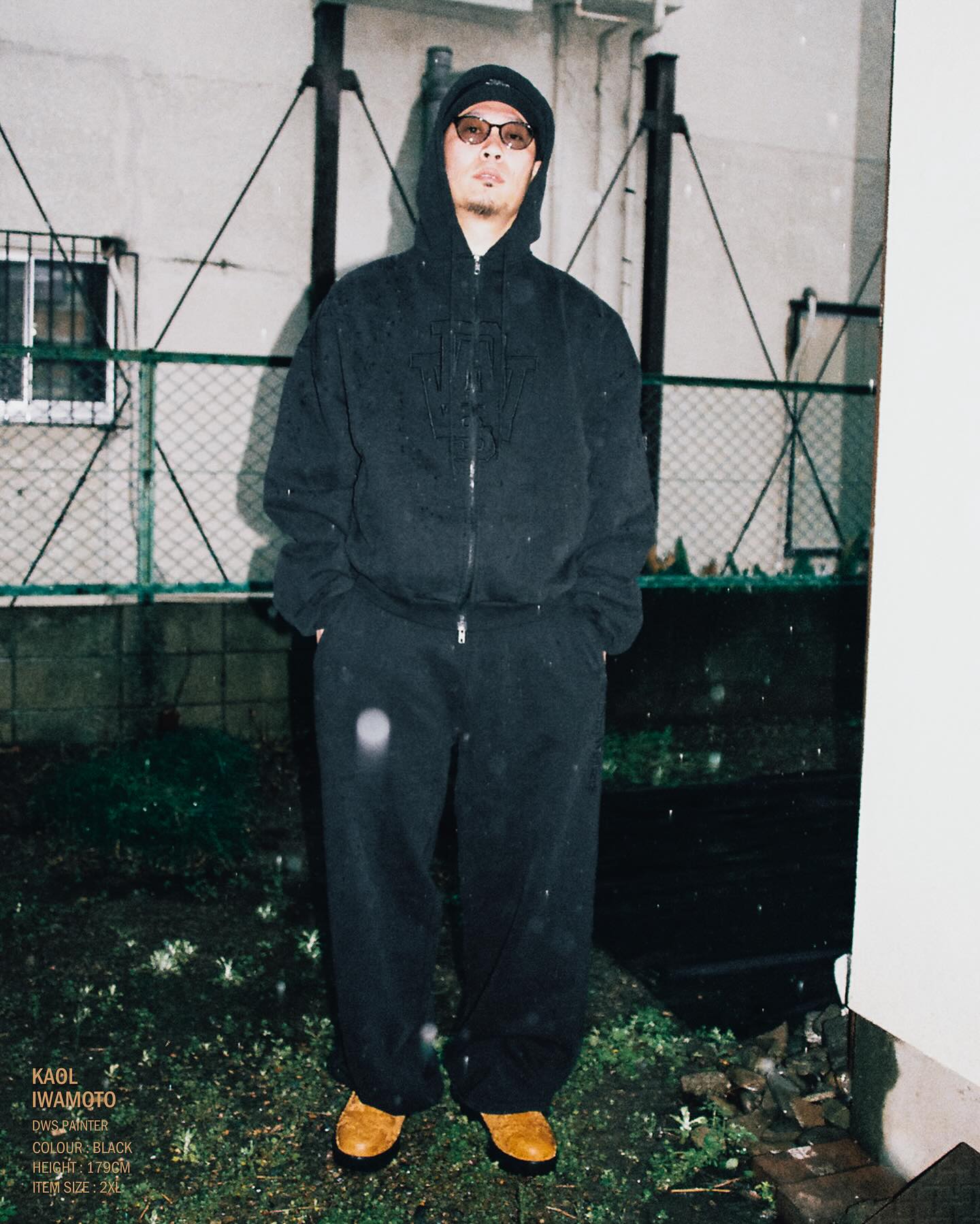 14oz “HOME TOWN” ZIP HOODIE / SWEATPANTS Model 岩本薫 / Painter 