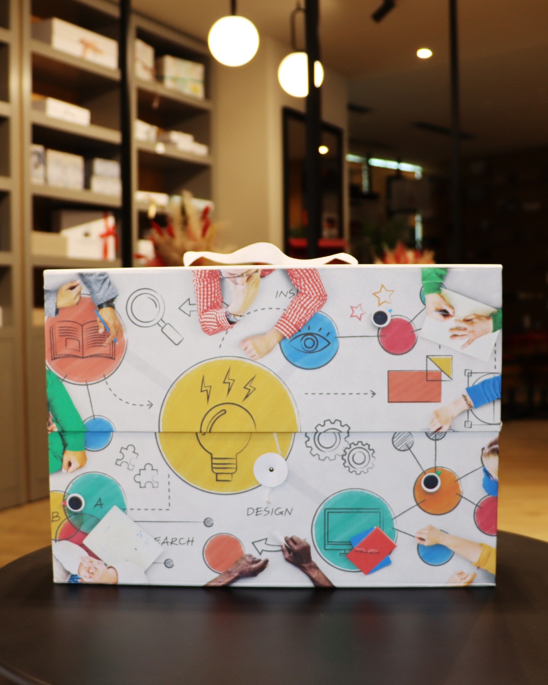 Valigetta Personalizzata Con Nome In Polipropilene | Misure 27x37 Cm, Maniglia Colorata | Per Scuola, Arte O Catechismo | Idea Regalo Originale