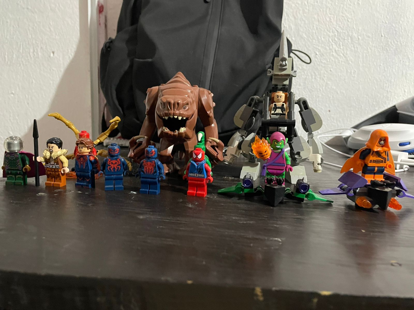 🟢 MINIFIGURA BOOTLEG DE LLOYD NINJAGO + MOTO 🟢 todo completo