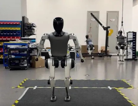 Curiositix - 🤯 La startup china NOETIX Robotics acaba de presentar al ...