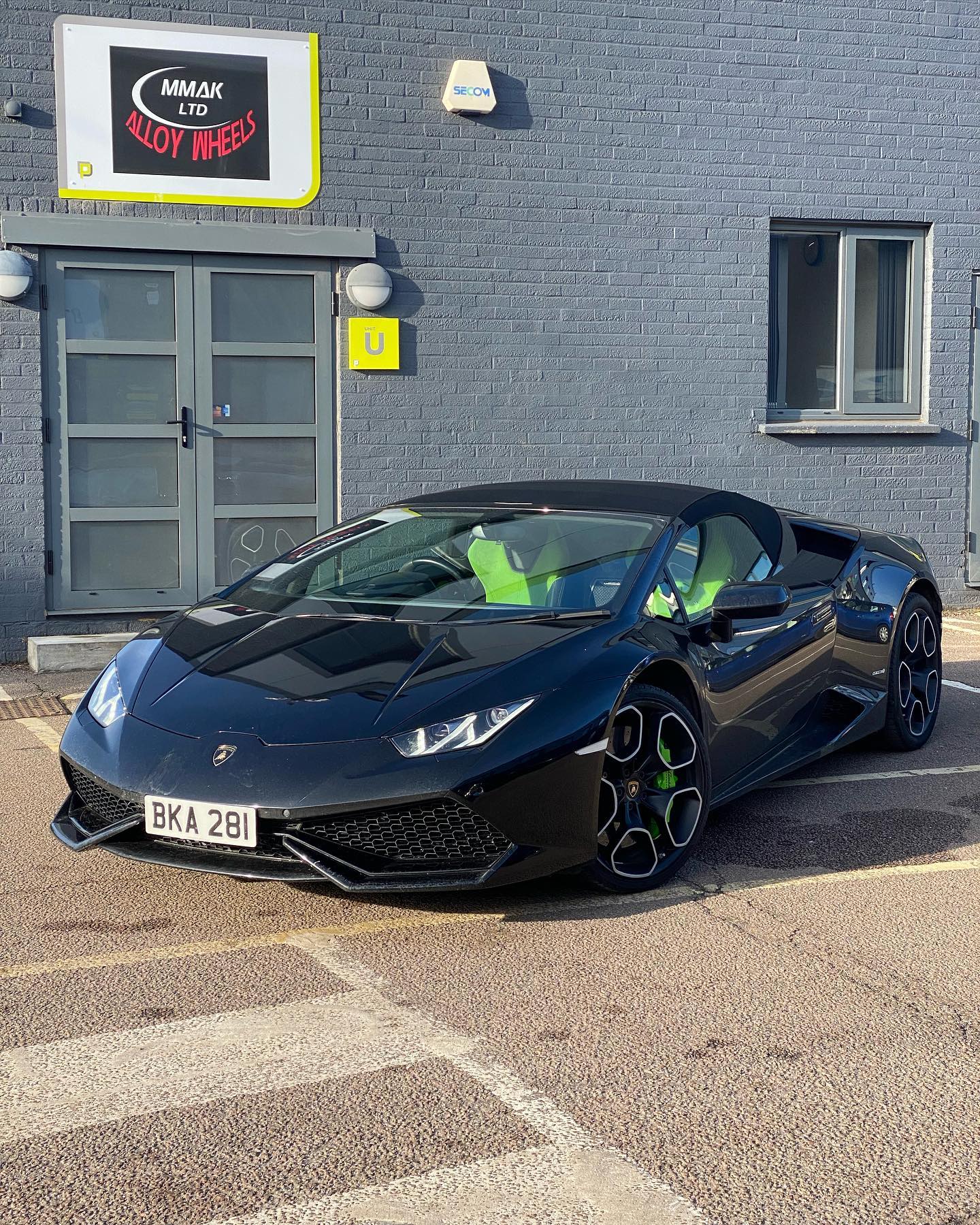 MMAK LTD - The stunning Lamborghini Huracan Spyder 💨🛞... | Facebook