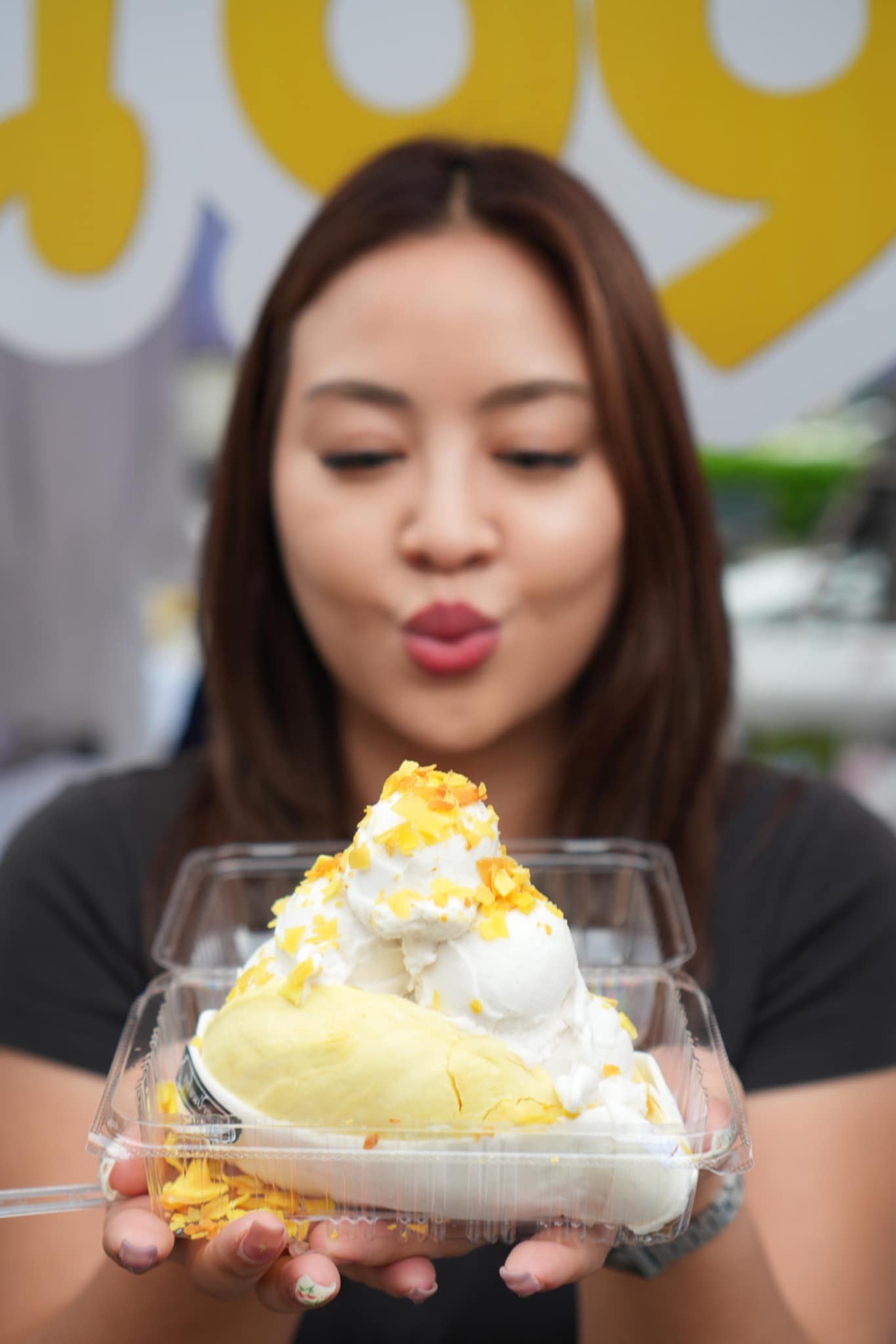 ร้านดังจากทั่วภาคตะ... - Yellow Sweez ลิ้มรสทุเรียนอร่อยตลอดปี | Facebook