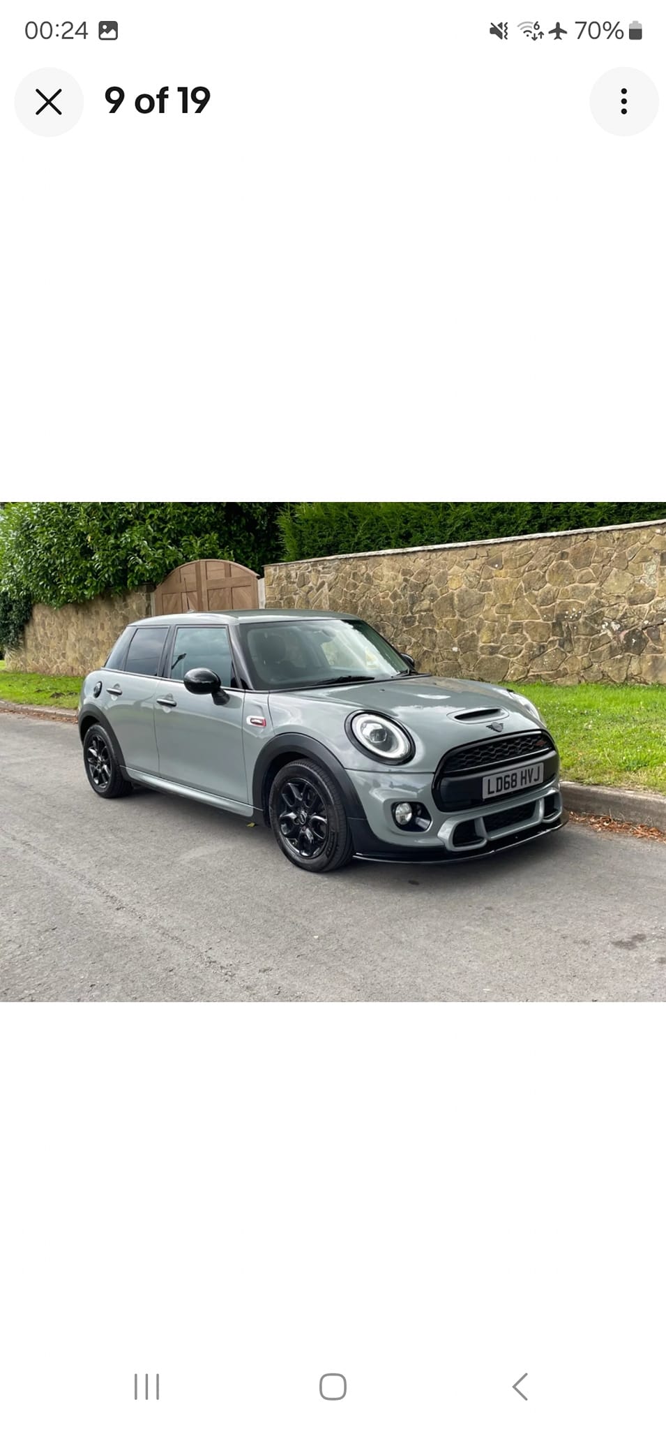 Will 225/40/18 tires fit on mini wheels?