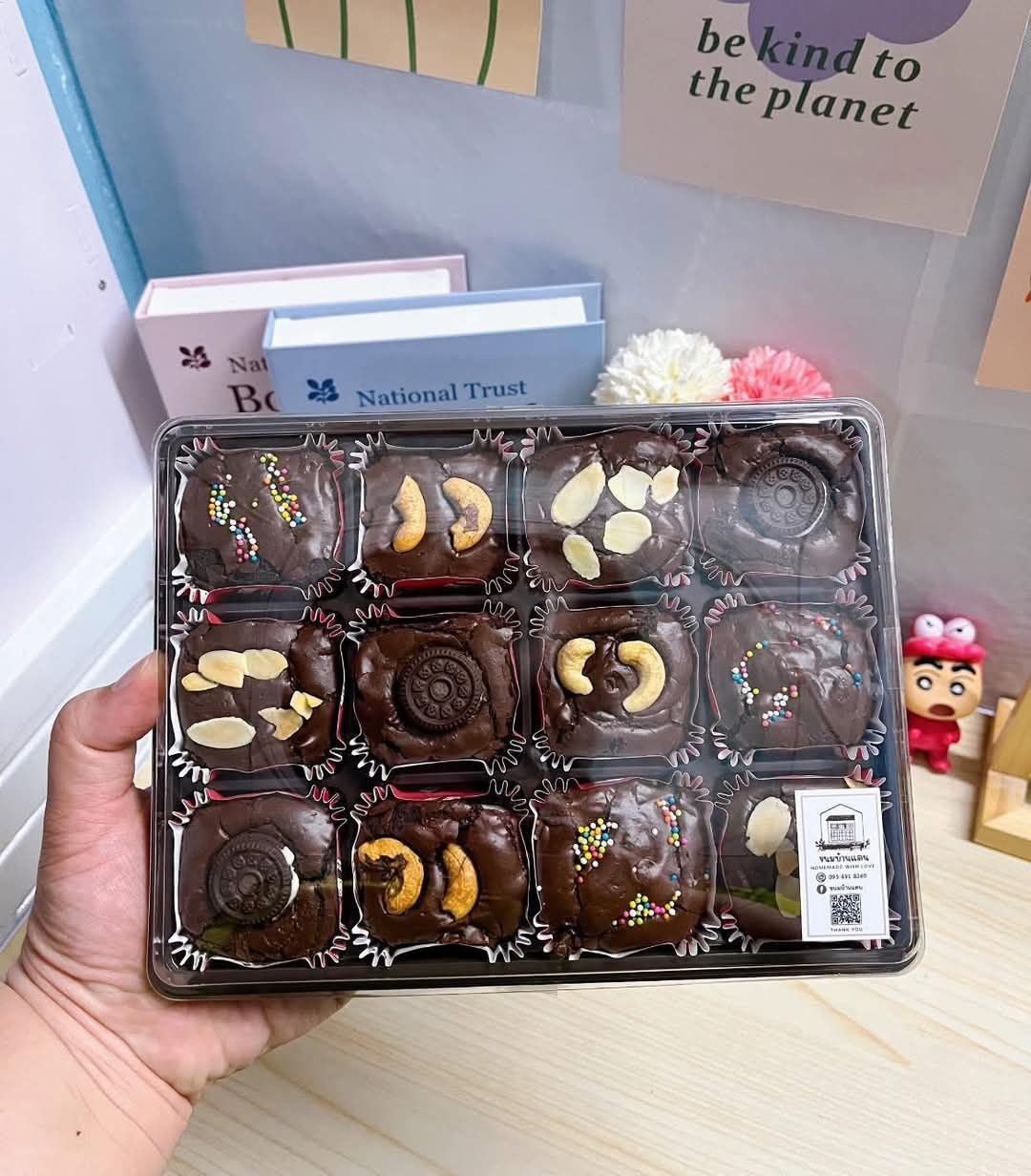 Toei - 🍫บราวนี่จิ๋ว หนึบหนับมาก อร่อยเข้มข้นสุด 1 กล่อง 12 ชิ้น 140฿ 🚩 ...