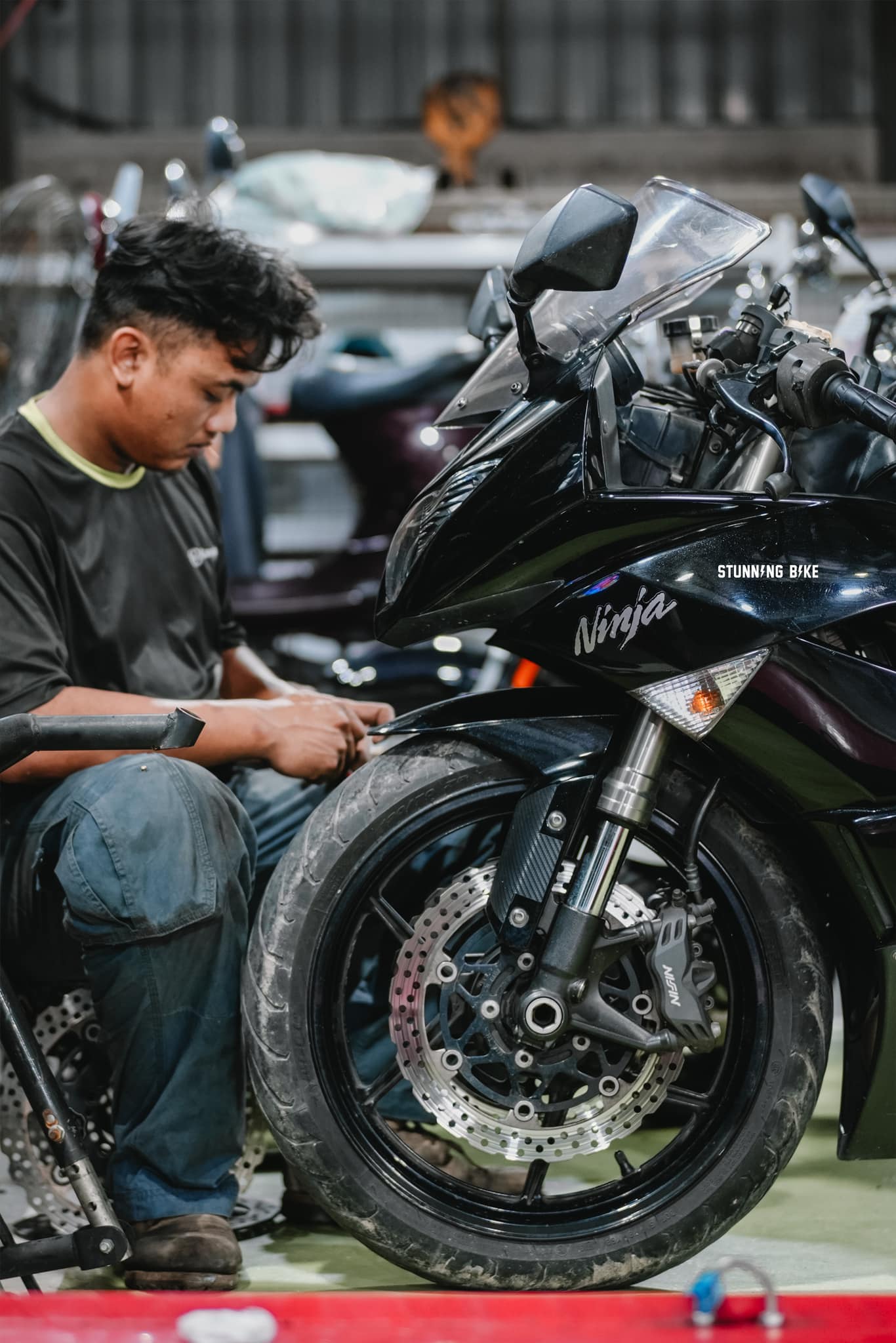 🏍️ Bike : Kawasaki ZX-6R Is your bike running a little stiff