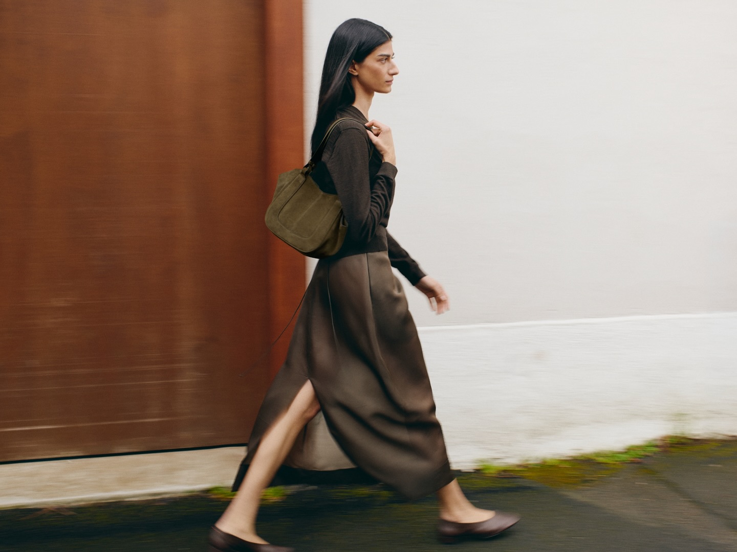 New : Le Mini Gina Tote A new expression of Le Gina Tote emerges 