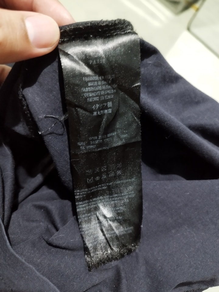 Saint Laurent blood luster tee Size medium (20x28) Excellent