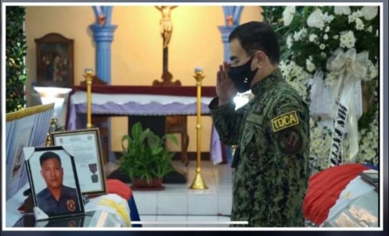 Tambayan NG PULIS - ELEAZAR URGES POLICE COMMANDERS TO STRENGTHEN ...