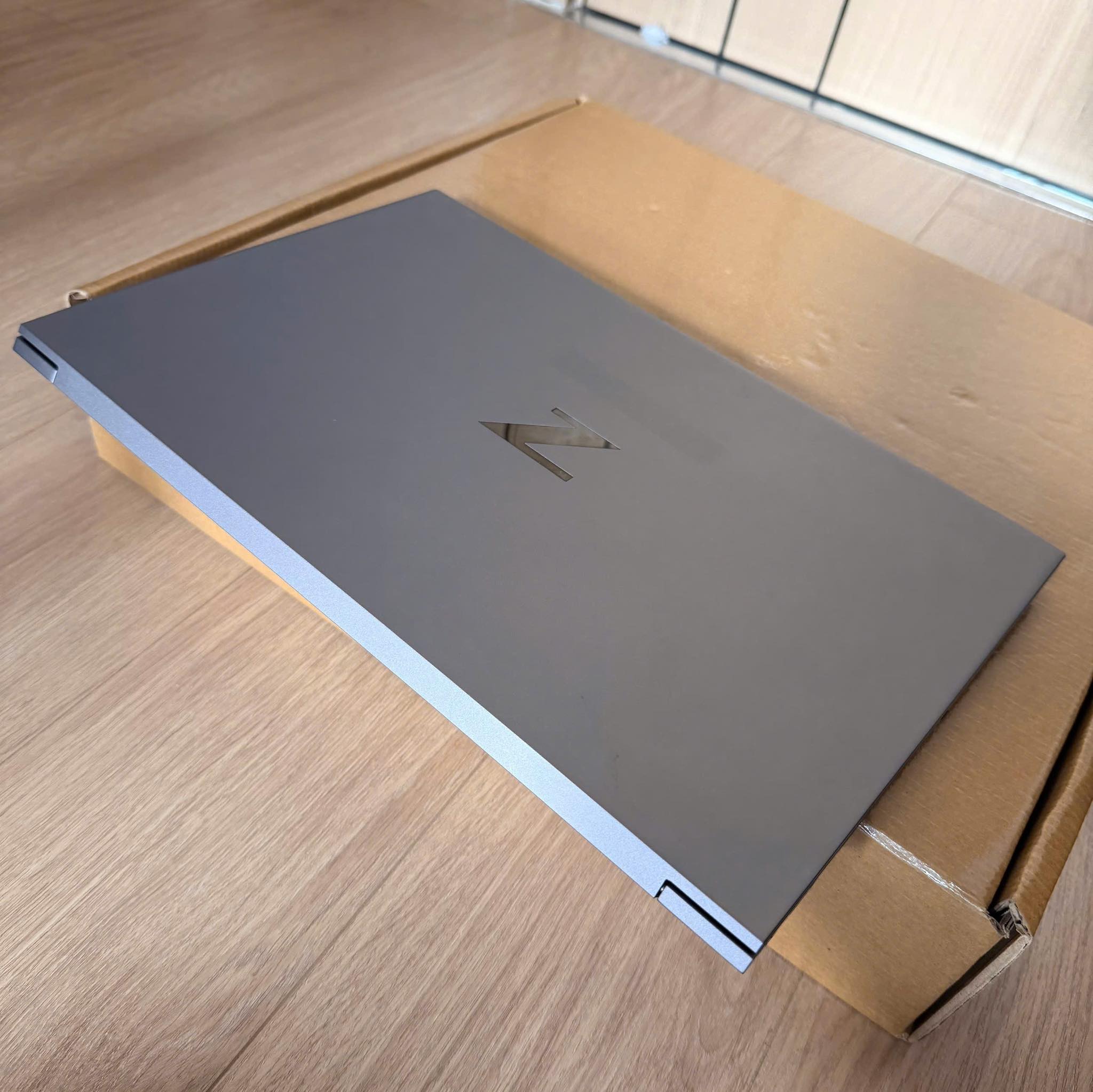 LapTop - HP Zbook Studio G7 Core i7-10850H Ram 32Gb SSD 1000Gb 