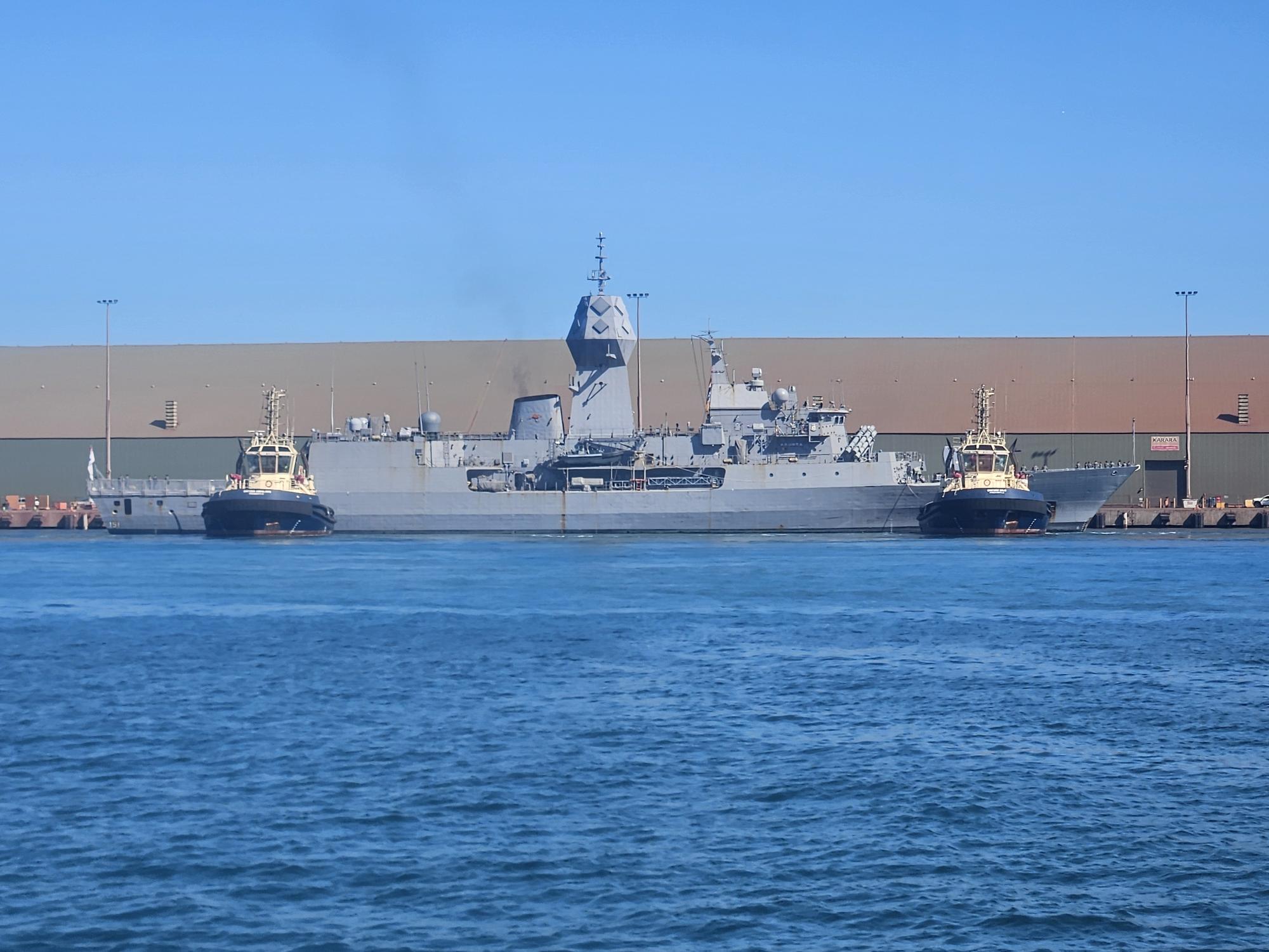 HMAS Arunta II