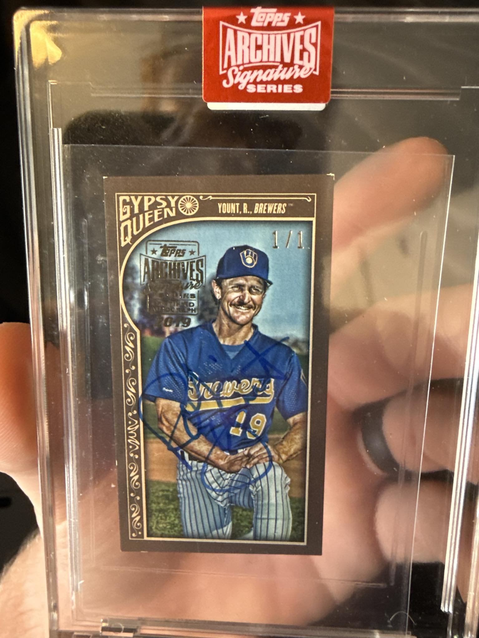 Valuation for Ichiro 2019 Topps Archives autograph 1/1?