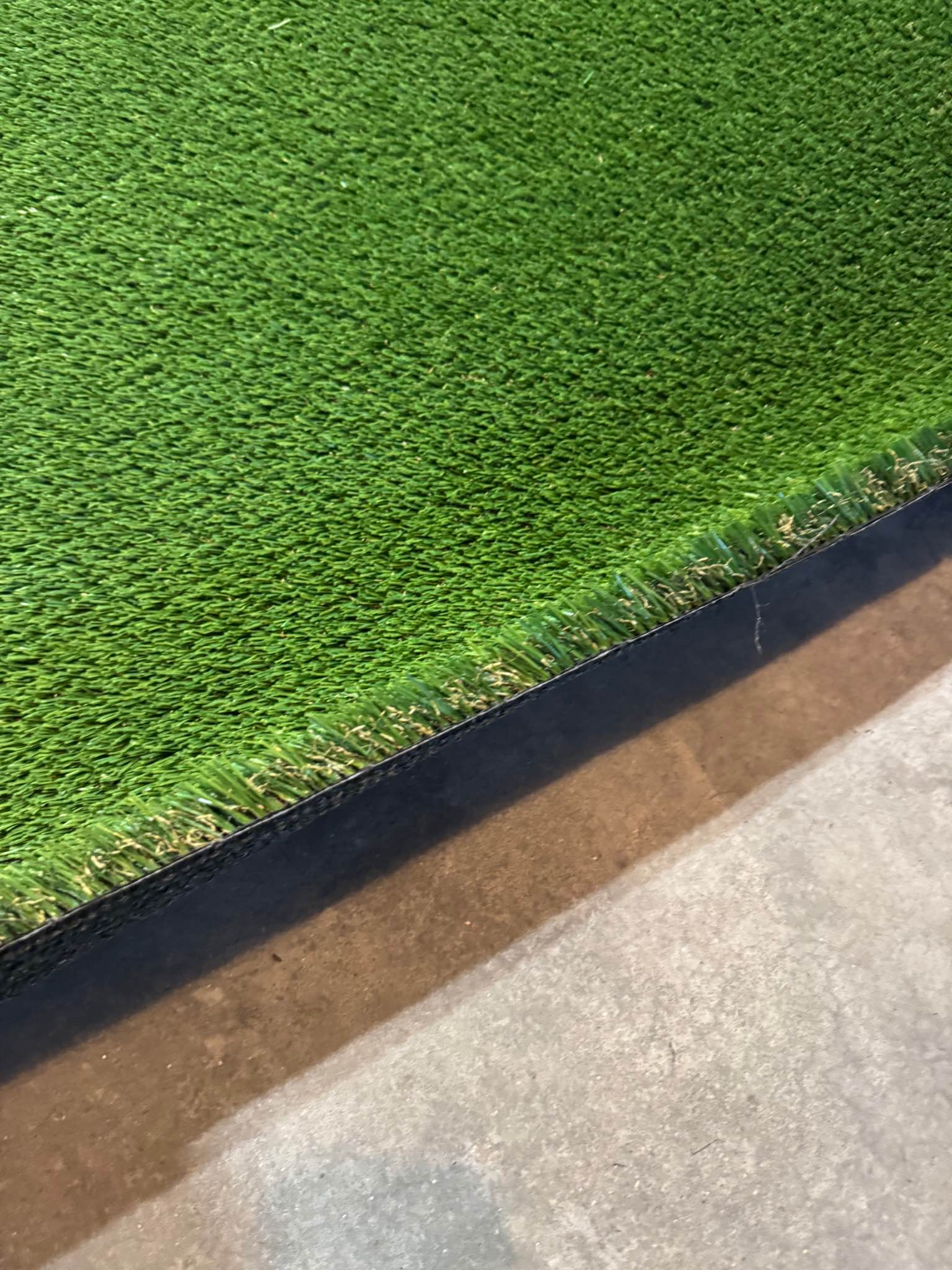 Professional Grade Artificial Turf 10’x12’ $200 - Landscaping Materials ...