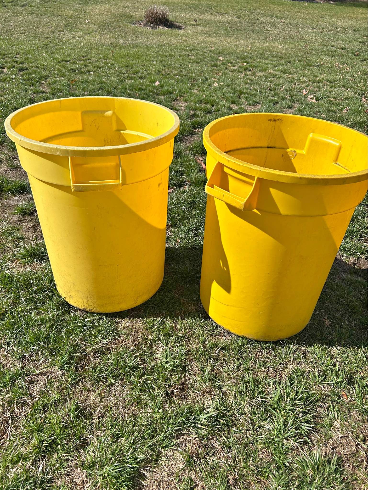 (2) Matching “Recycling” Trash Cans (BOTH FOR 15$) - Pots & Planters ...