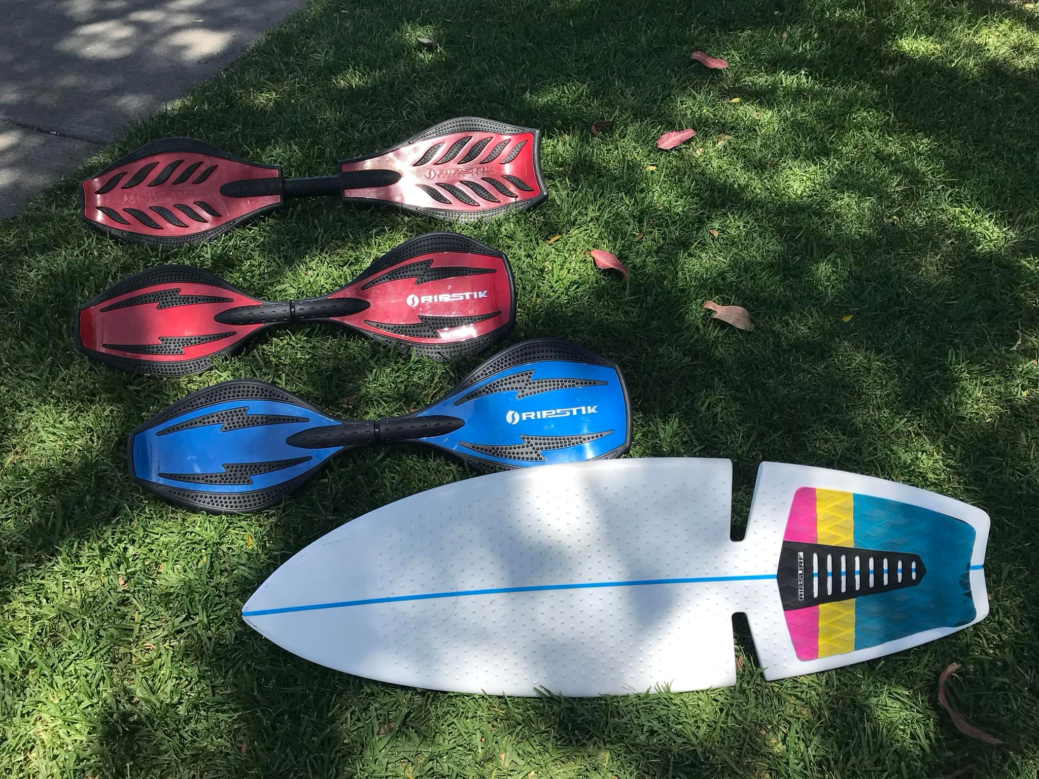 Razor Worldwide - ¿Azul o Roja? ¡La #RazorRipster es mucha diversión ...