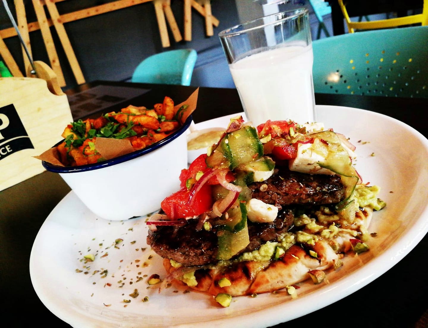 Switch.eat - New #burgeroftheweek! The bad, the greek
