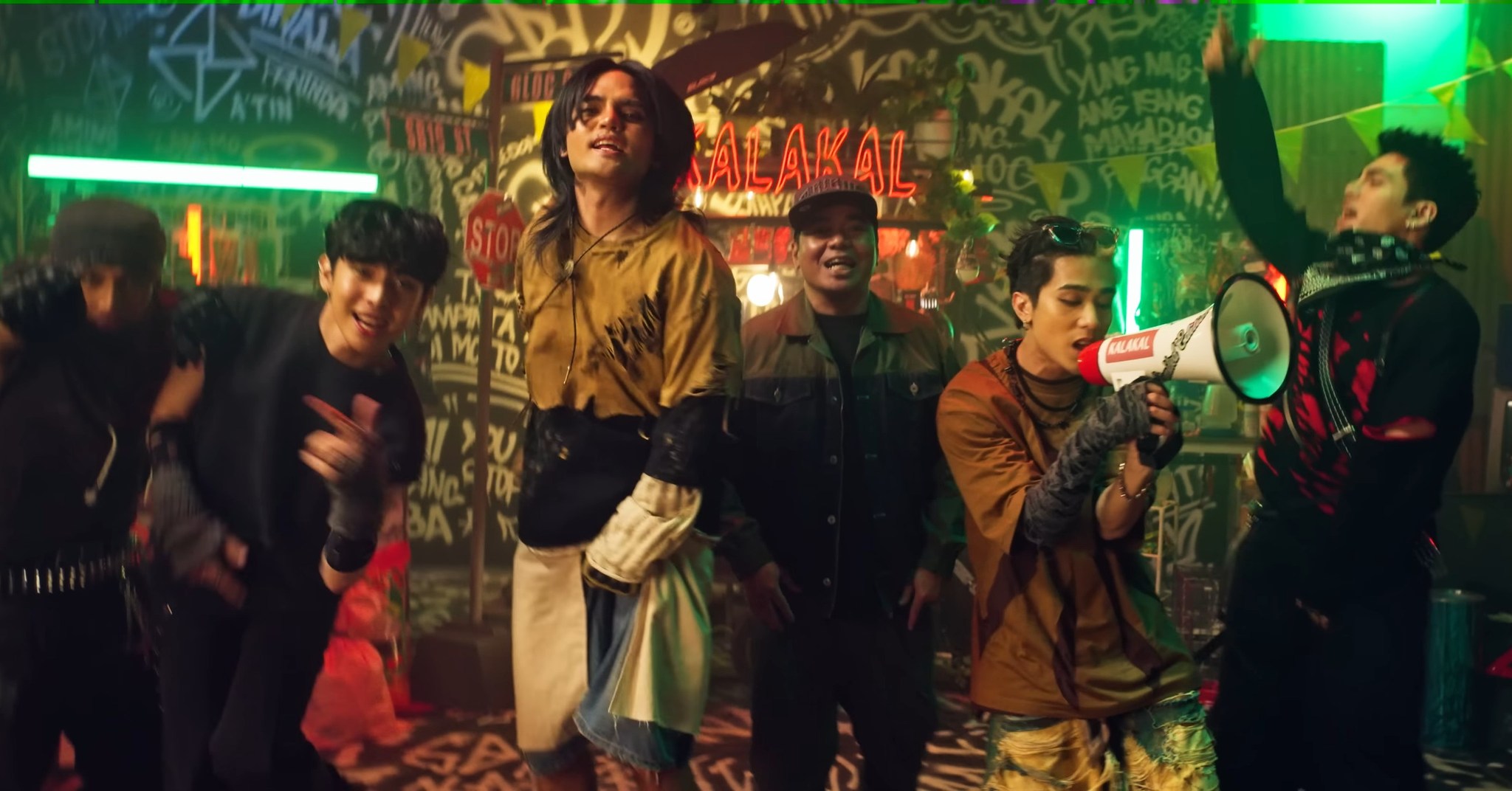SineHub - SB19, GLOC-9's 'KALAKAL' MV ROCKS YOUTUBE! 🤘...